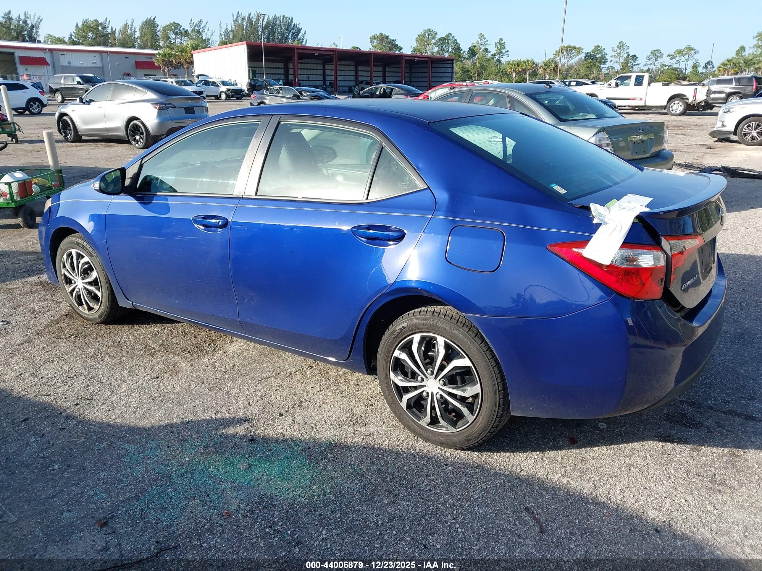 TOYOTA COROLLA image 3