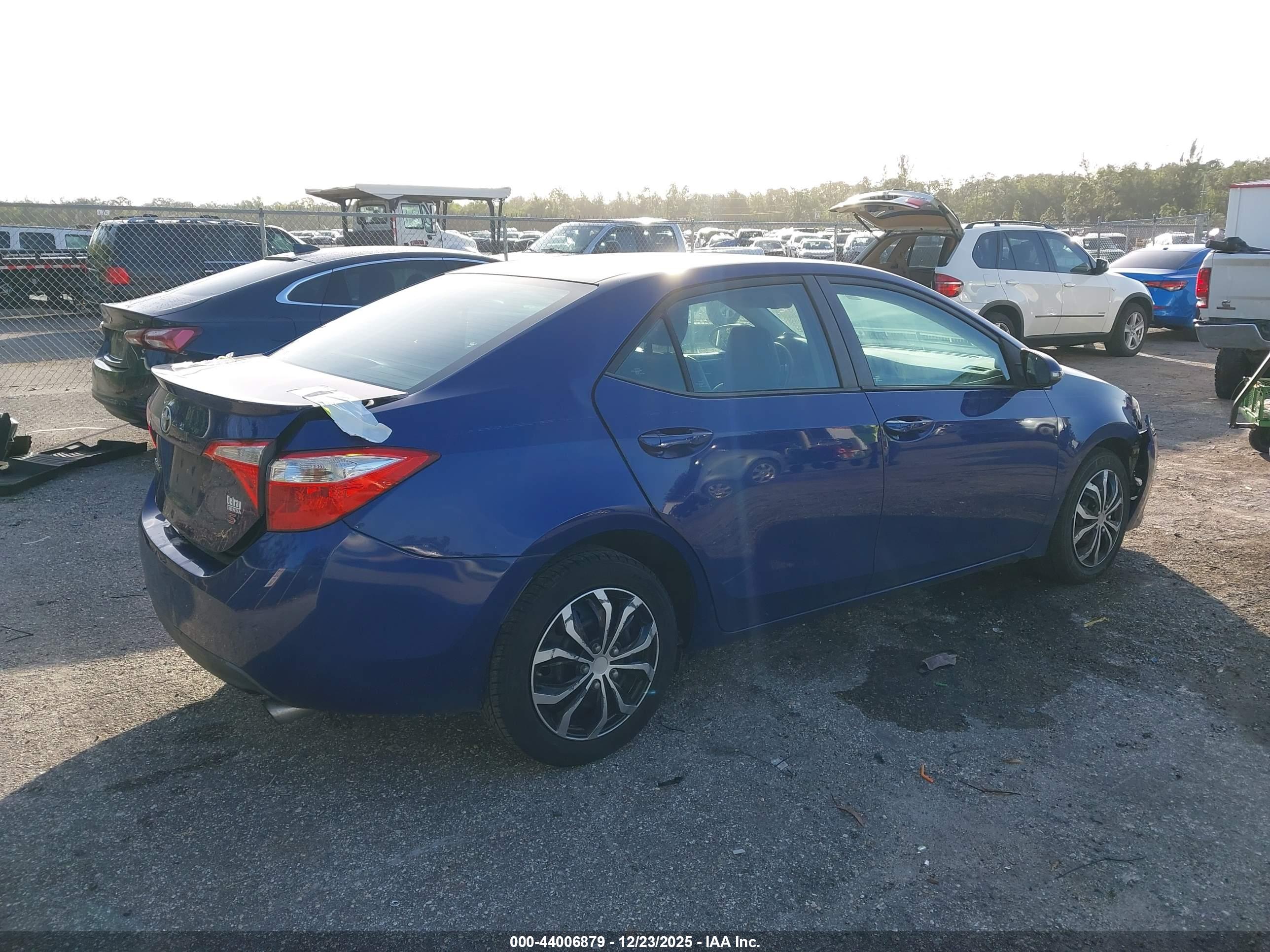TOYOTA COROLLA image 4