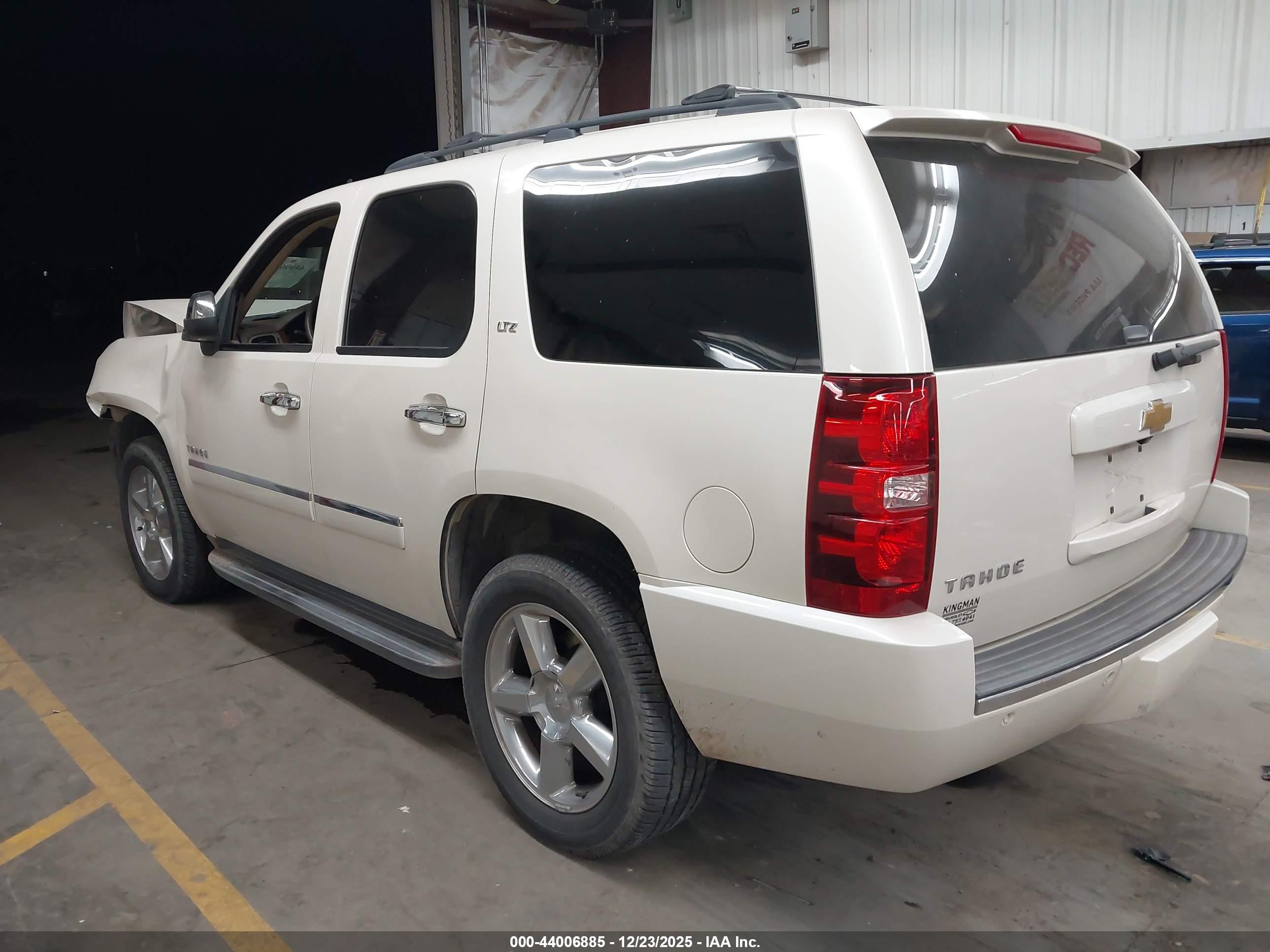 CHEVROLET TAHOE image 3