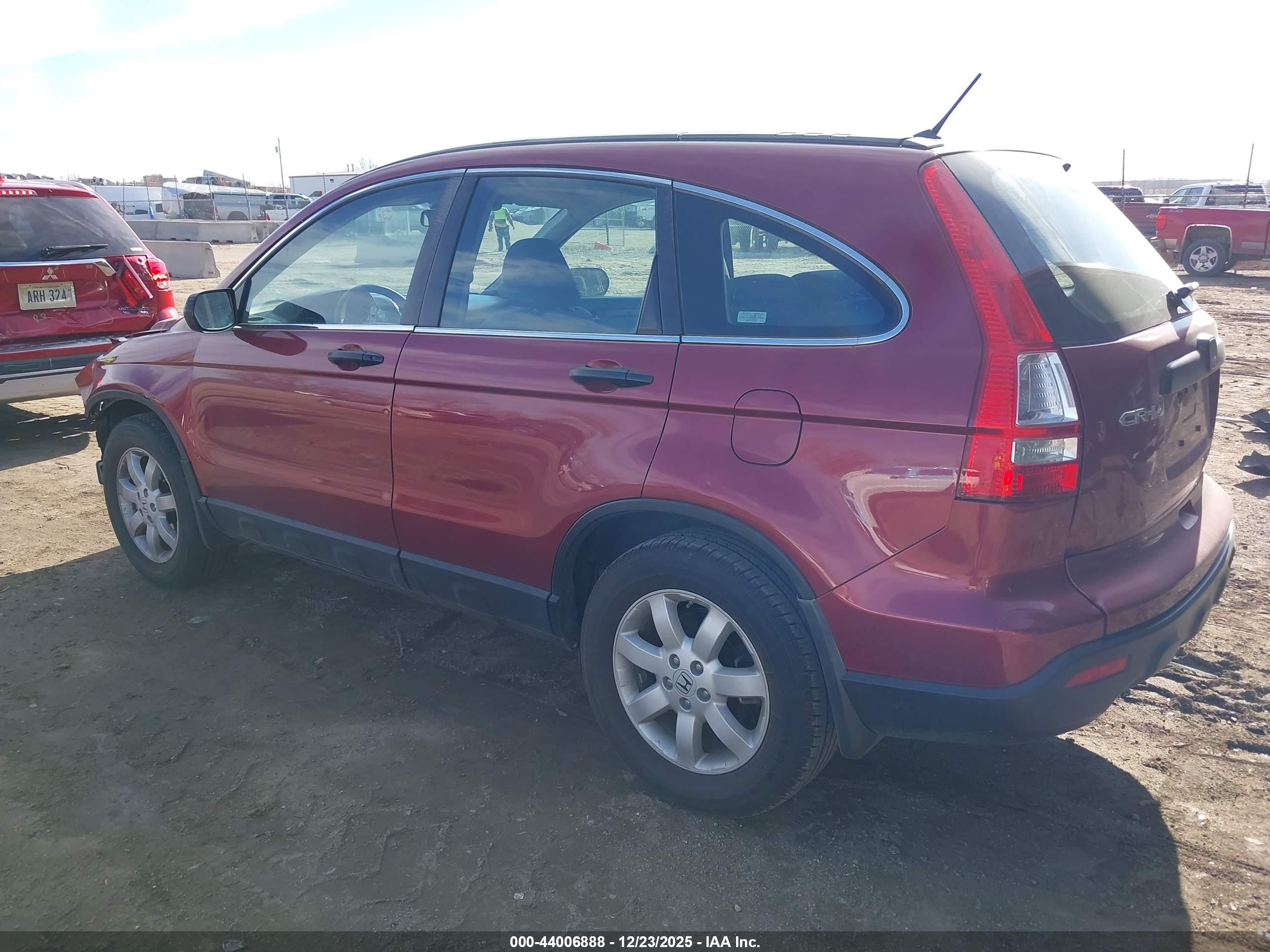 HONDA CR-V image 3