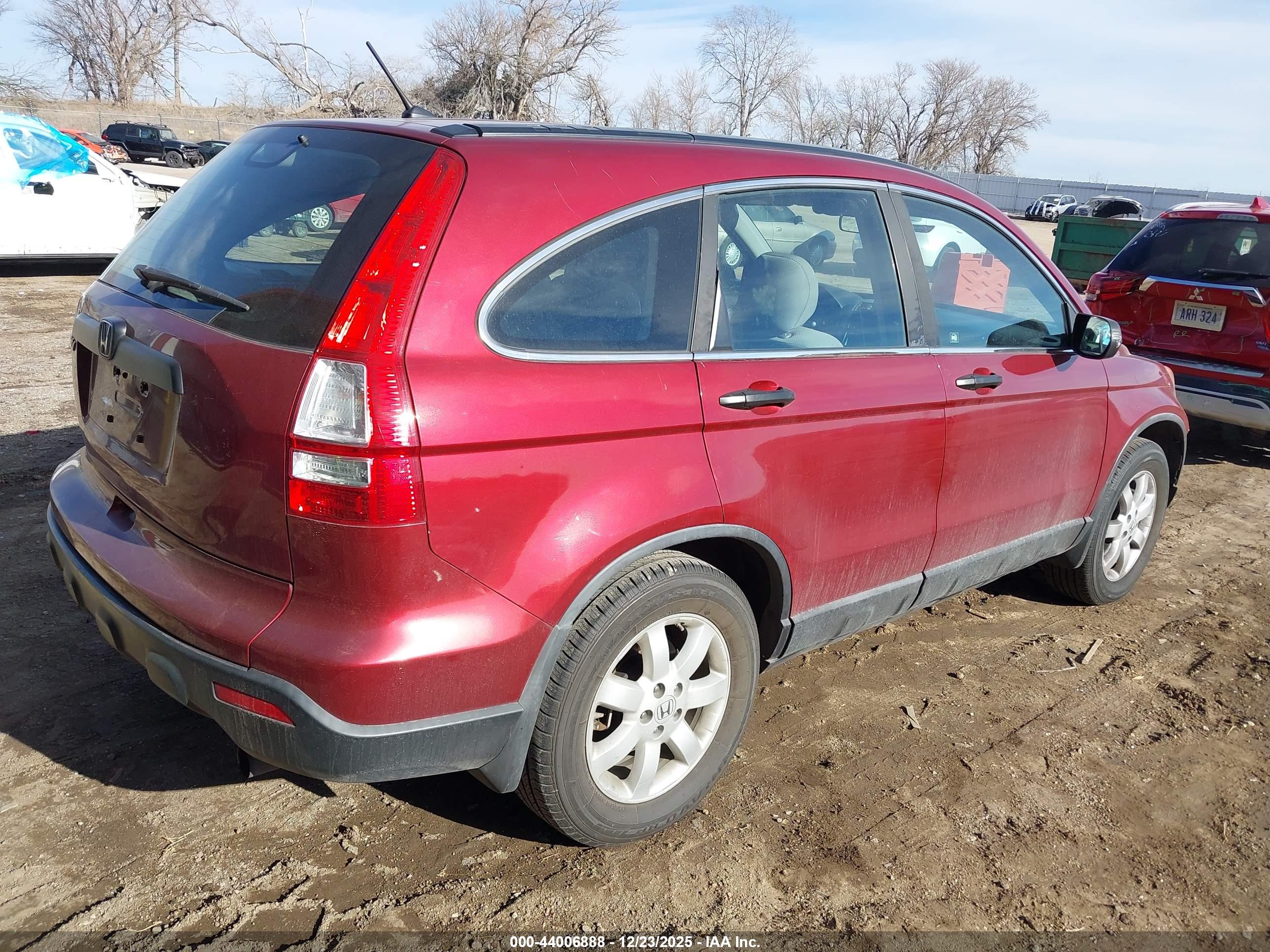HONDA CR-V image 4