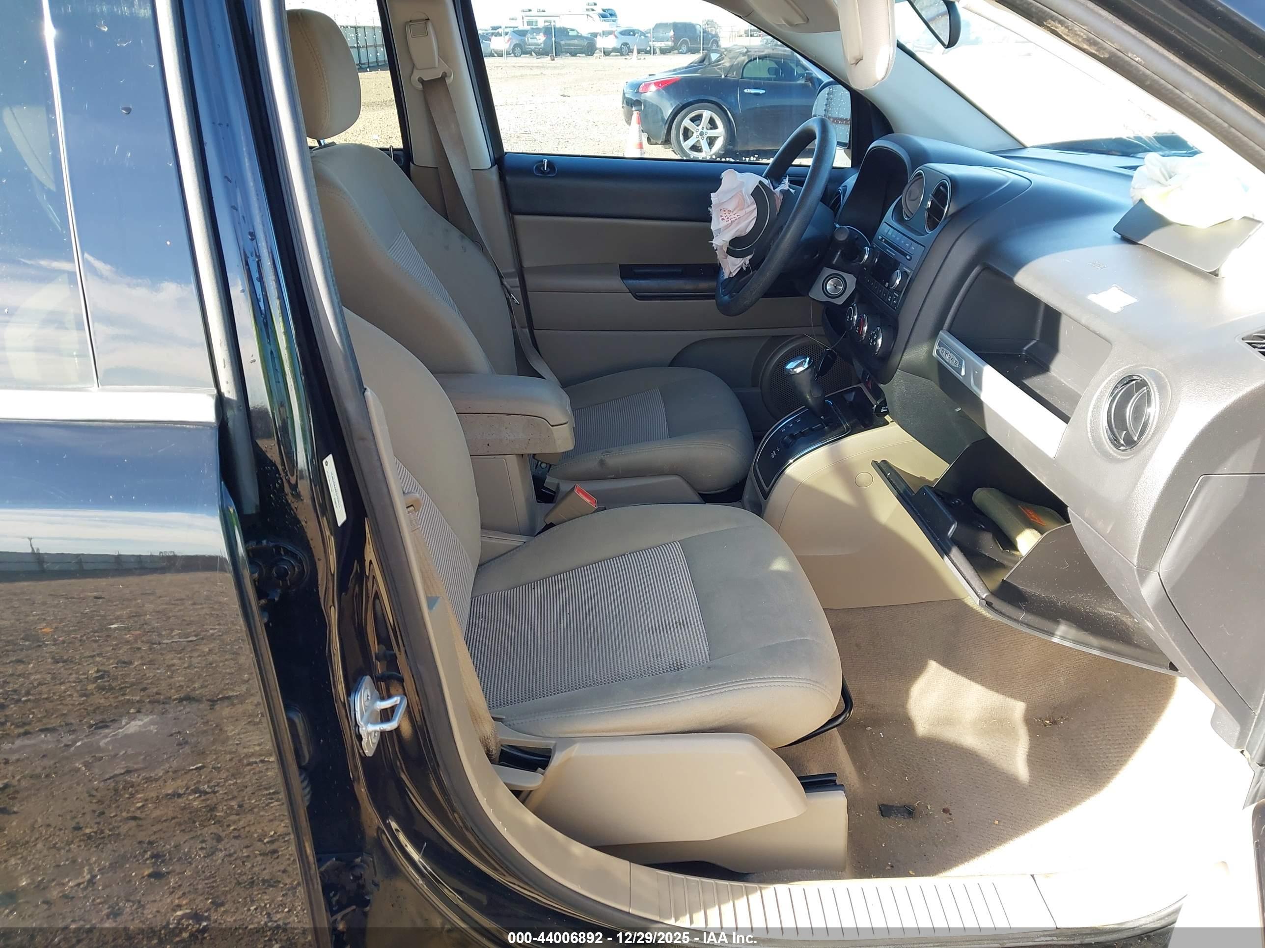JEEP COMPASS image 5