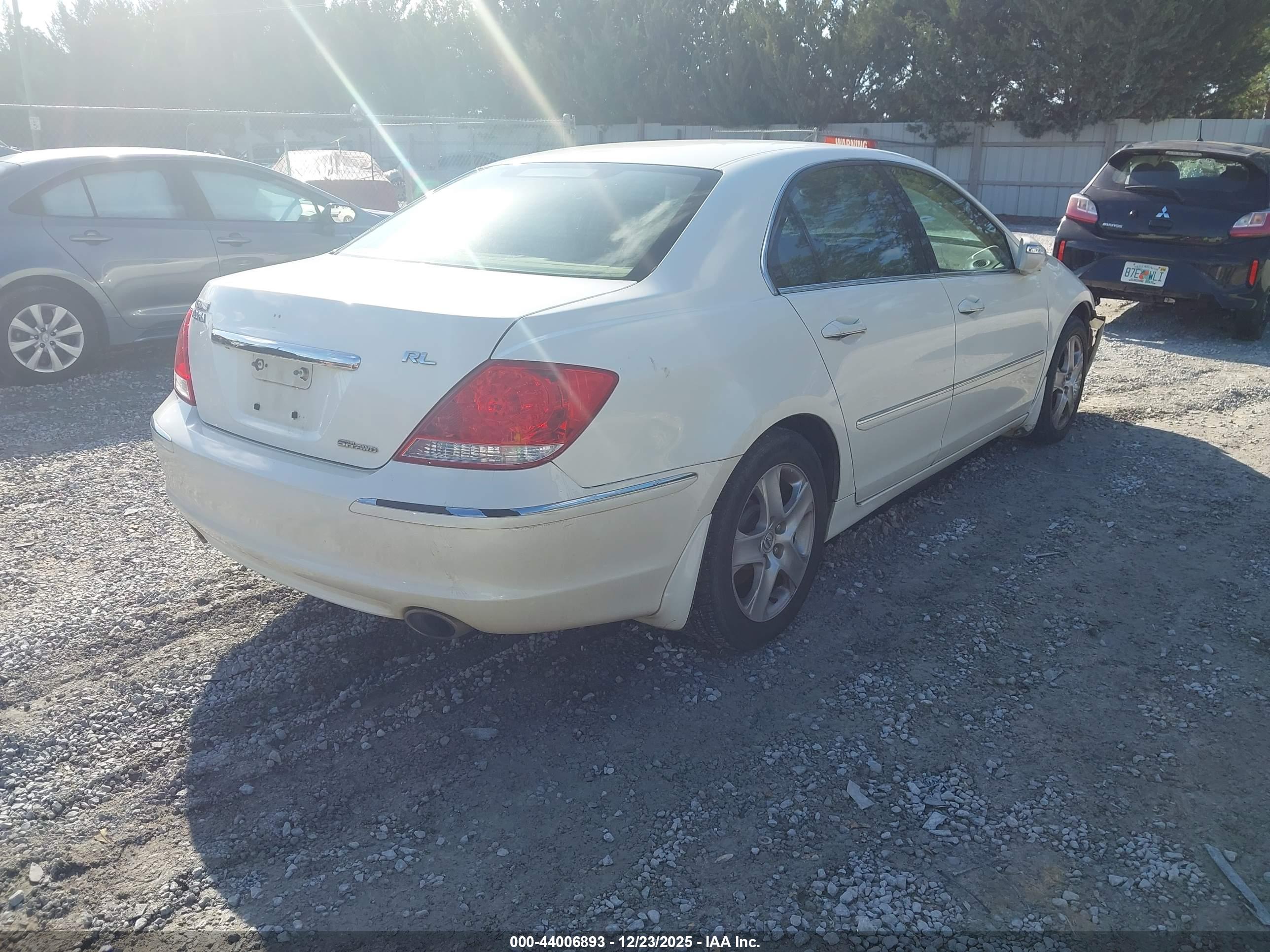 ACURA RL image 4