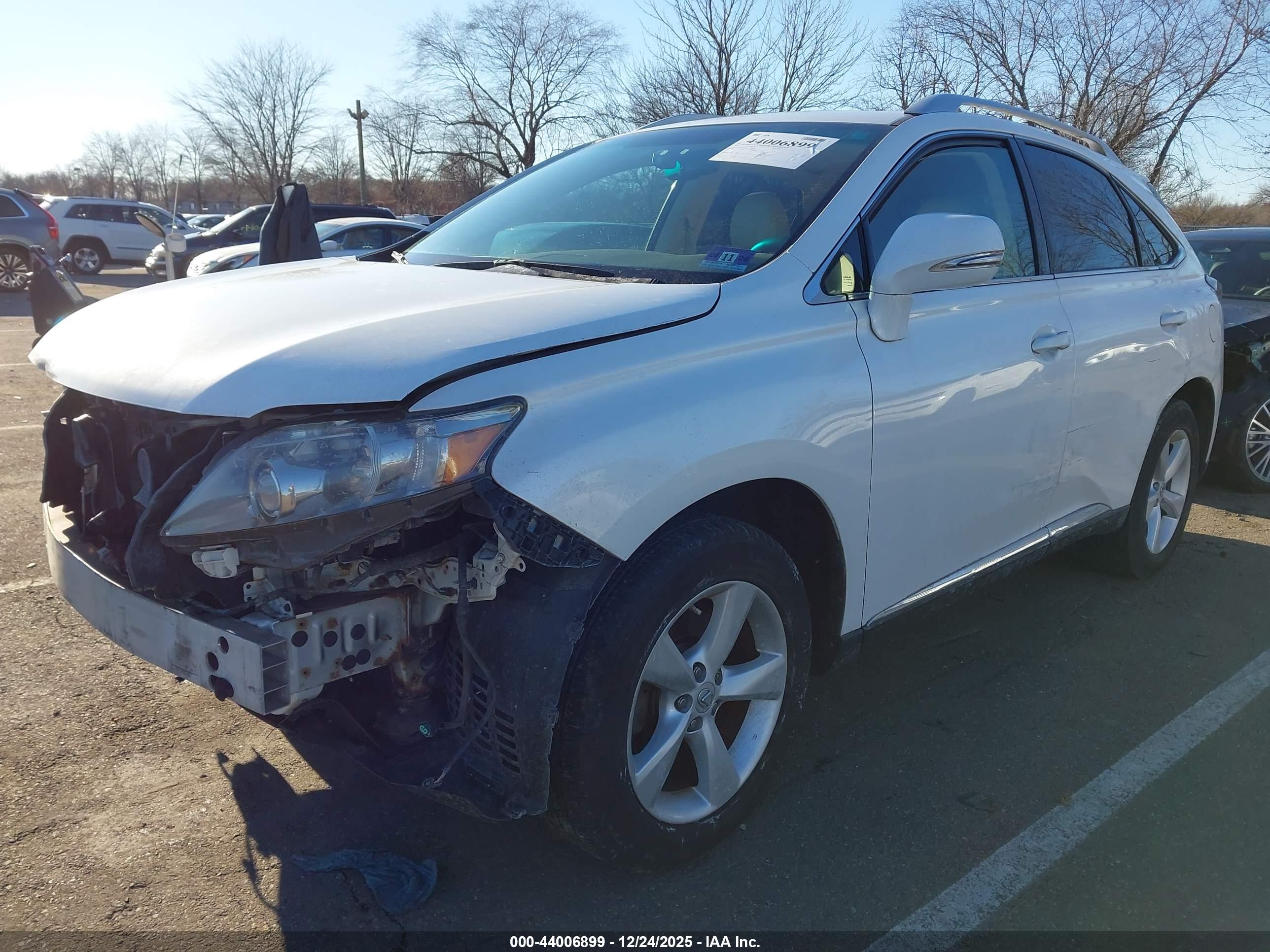LEXUS RX image 2