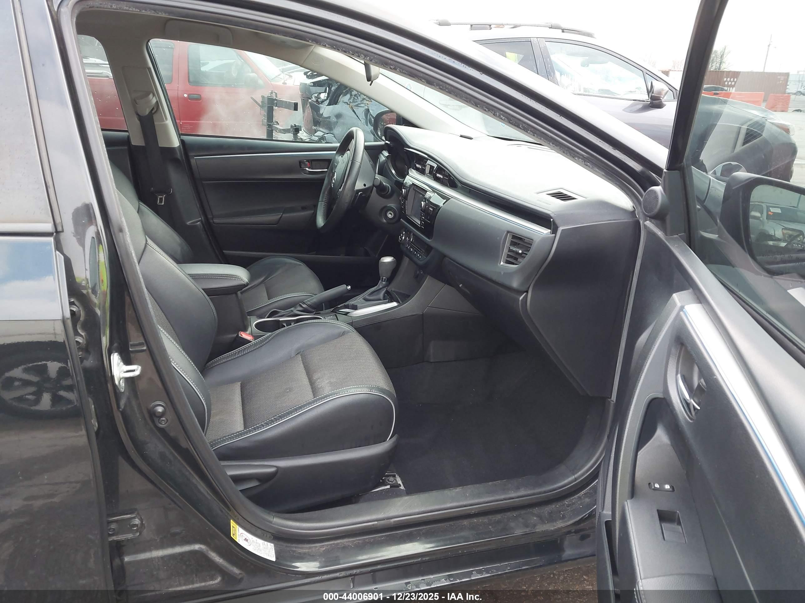 TOYOTA COROLLA image 5