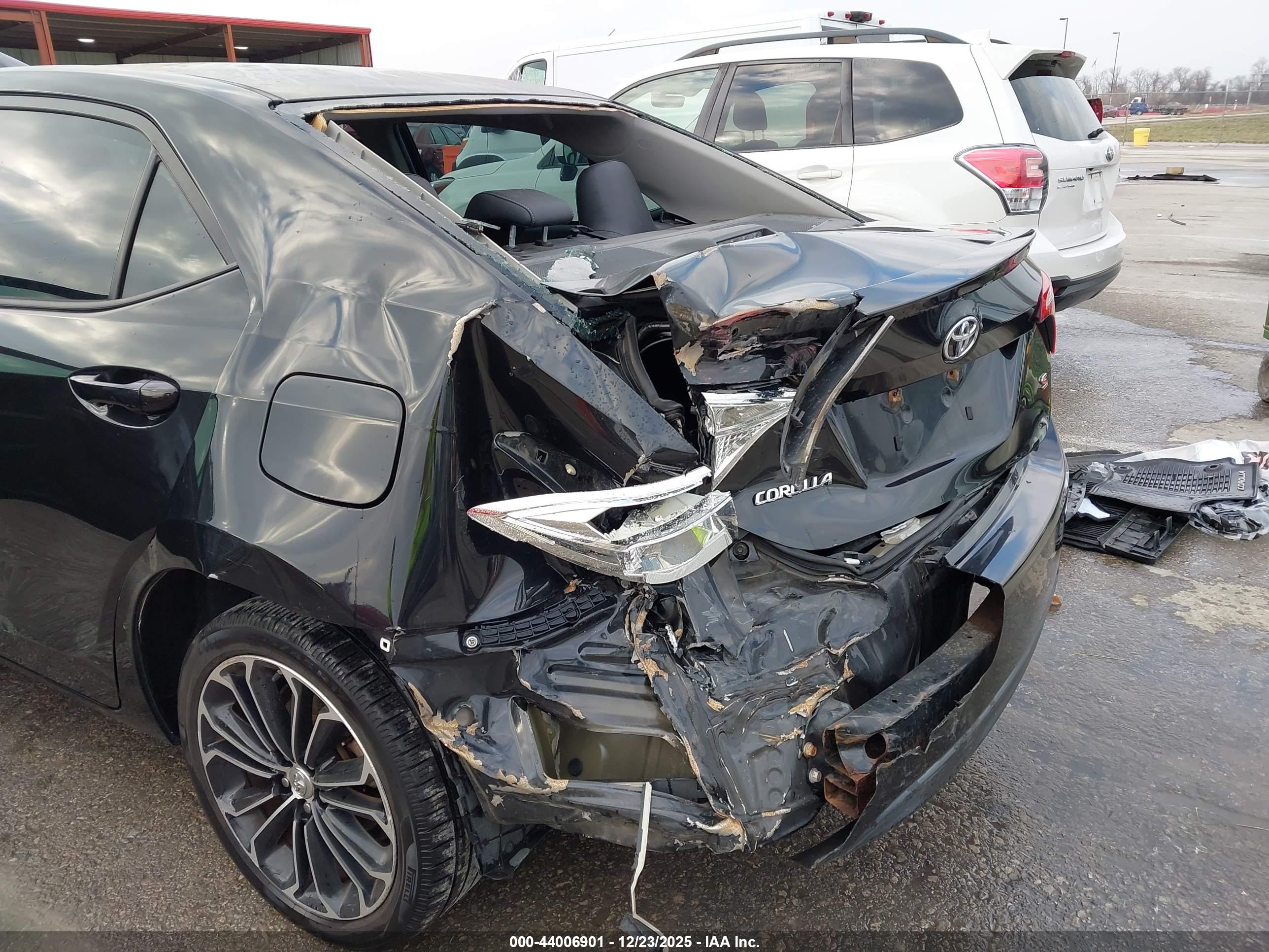 TOYOTA COROLLA image 6