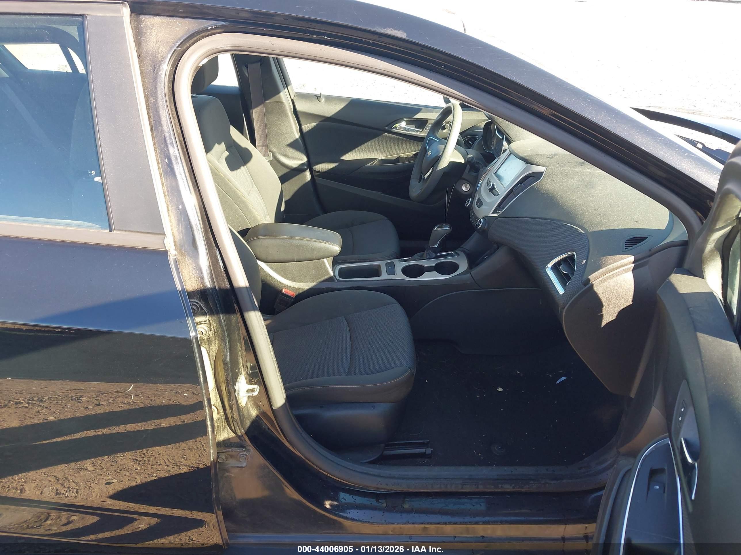CHEVROLET CRUZE image 5