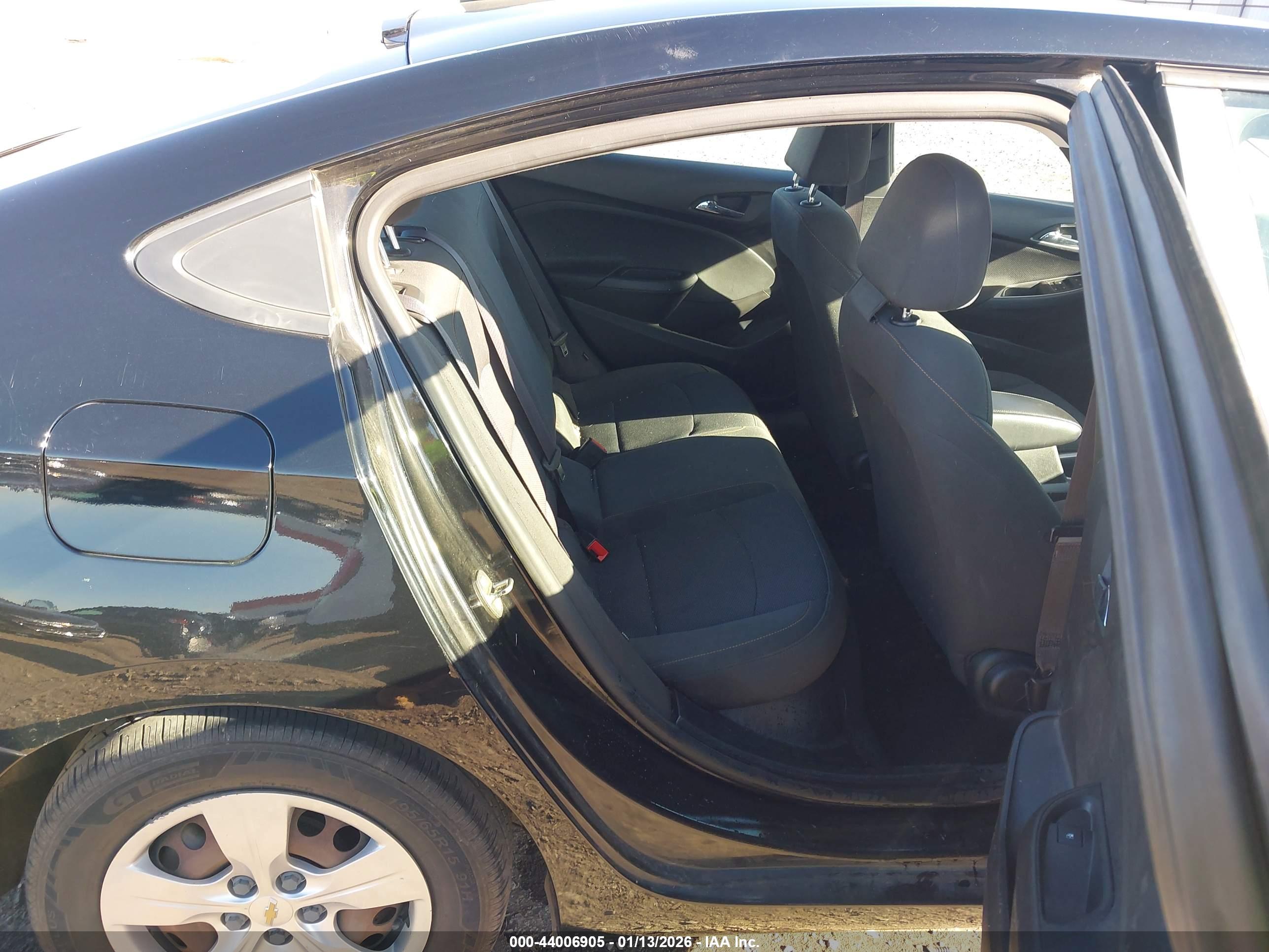 CHEVROLET CRUZE image 8