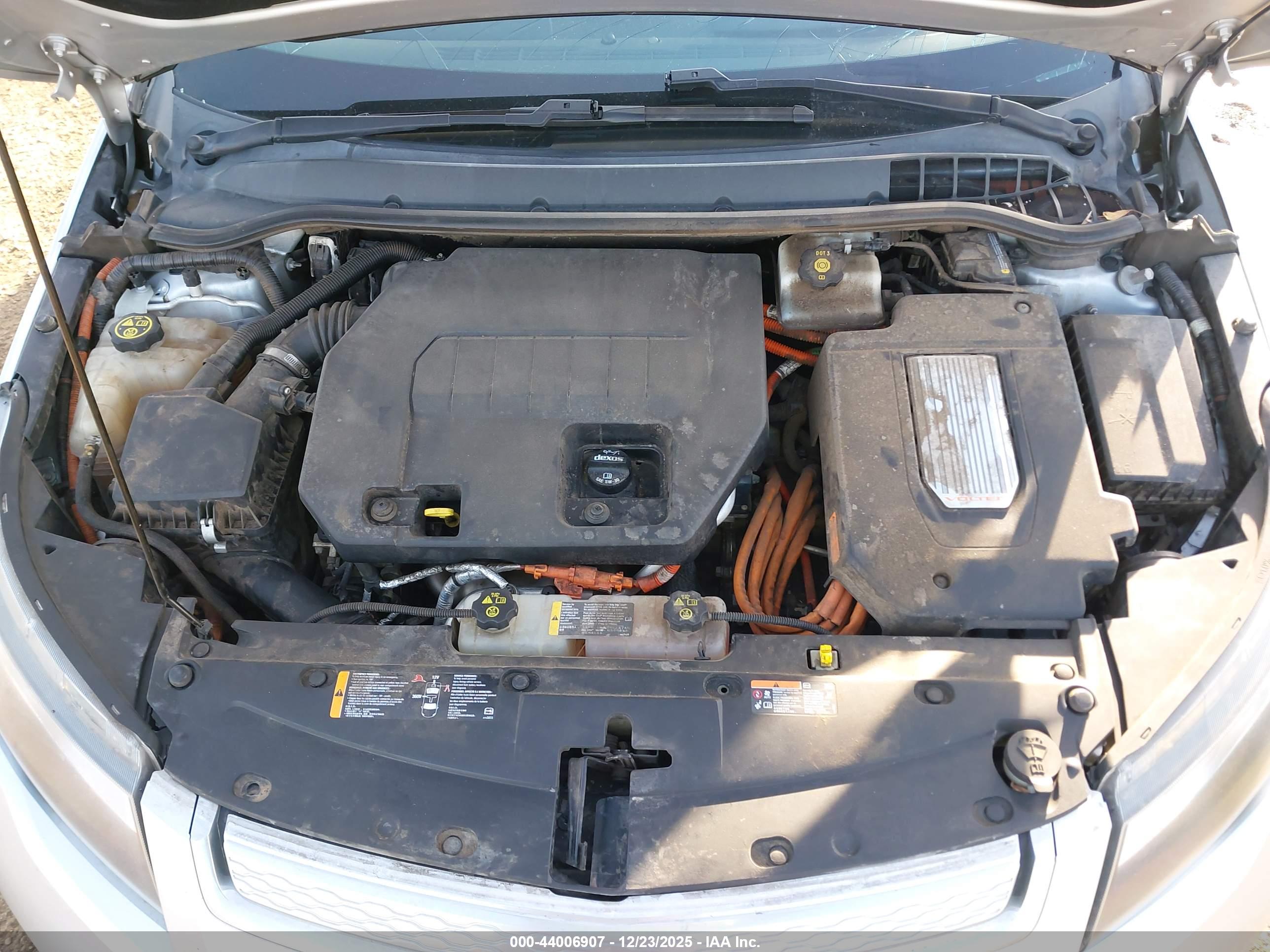 CHEVROLET VOLT image 10