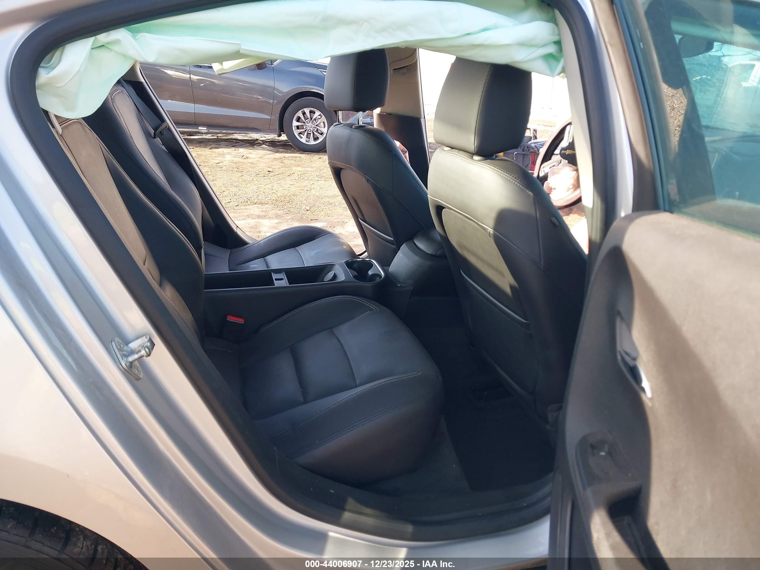 CHEVROLET VOLT image 8