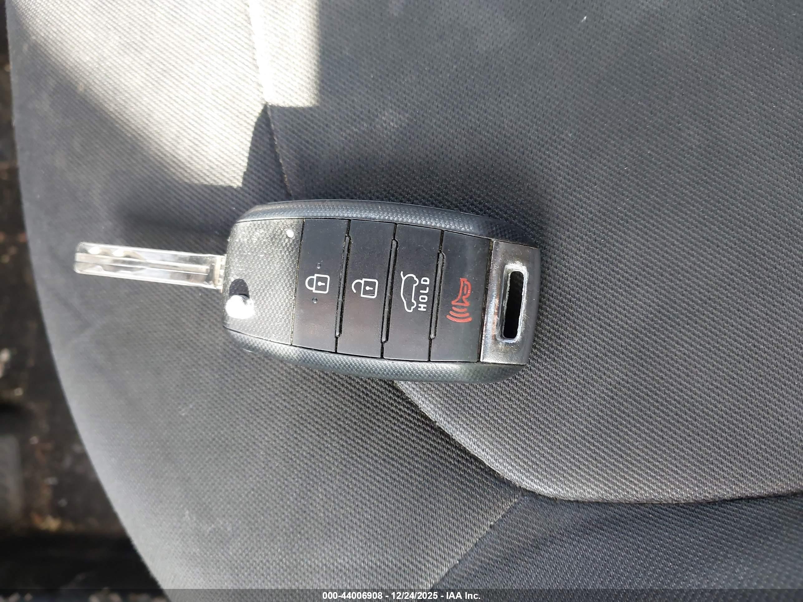 KIA SOUL image 11