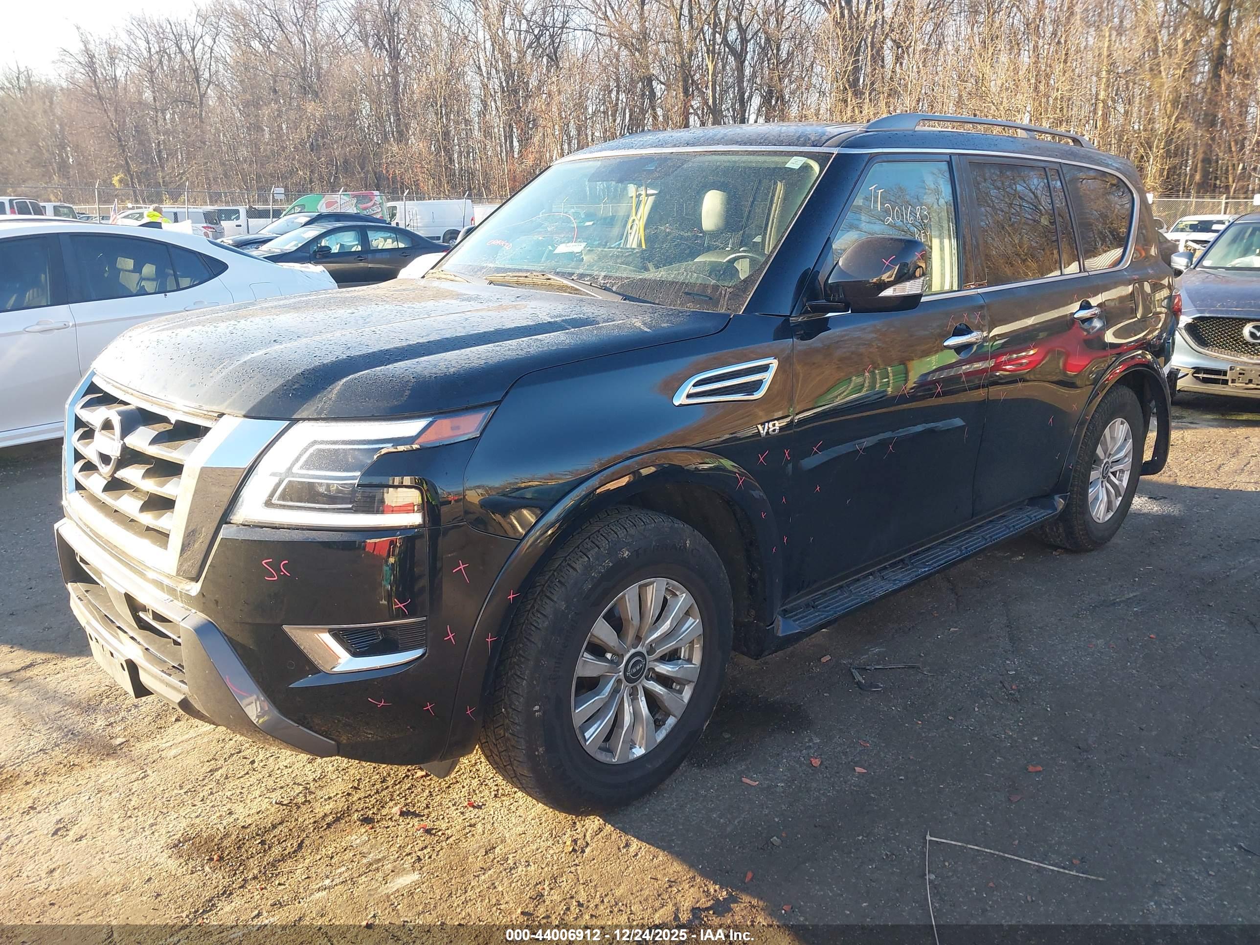 NISSAN ARMADA image 2
