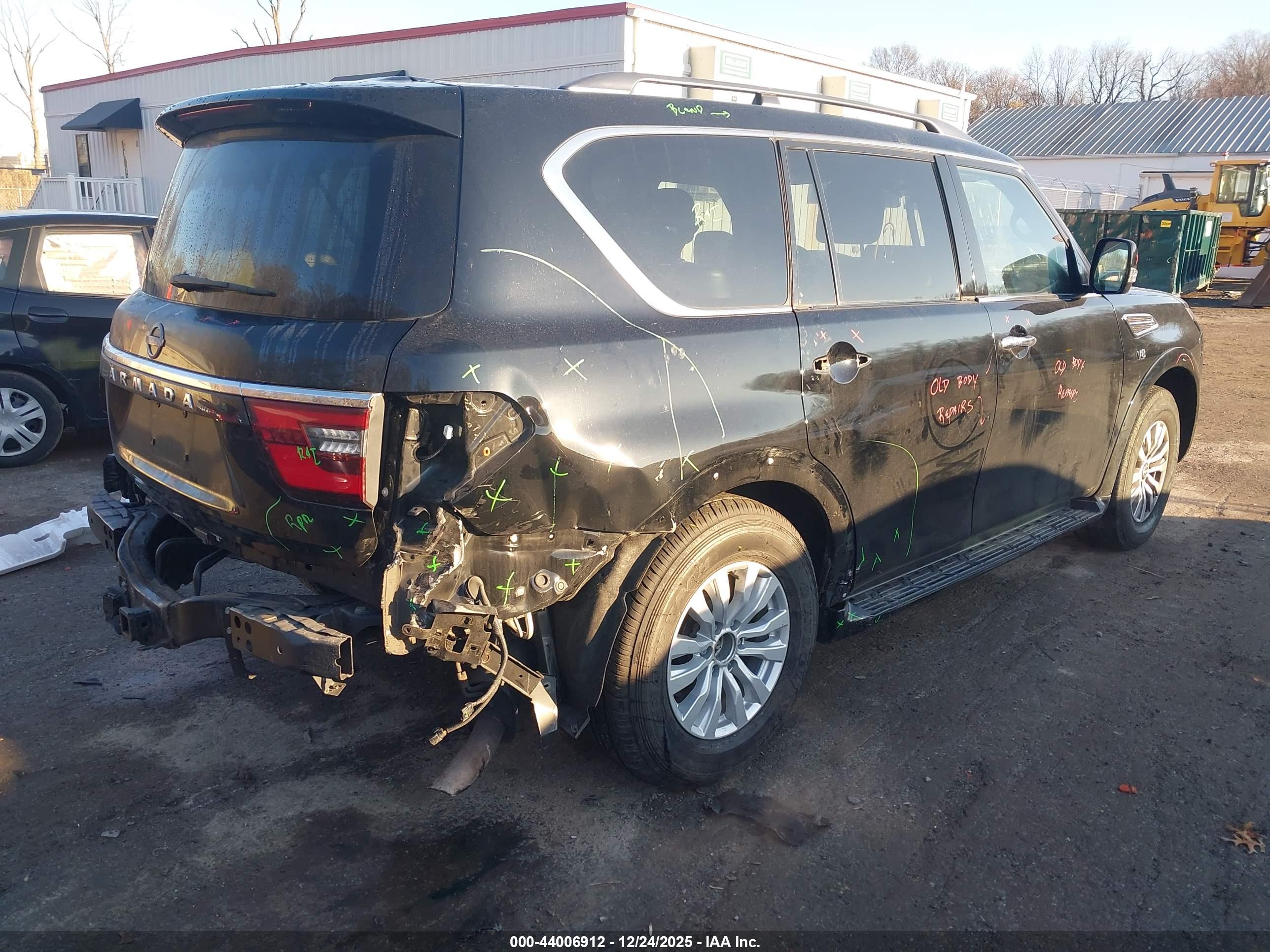 NISSAN ARMADA image 4