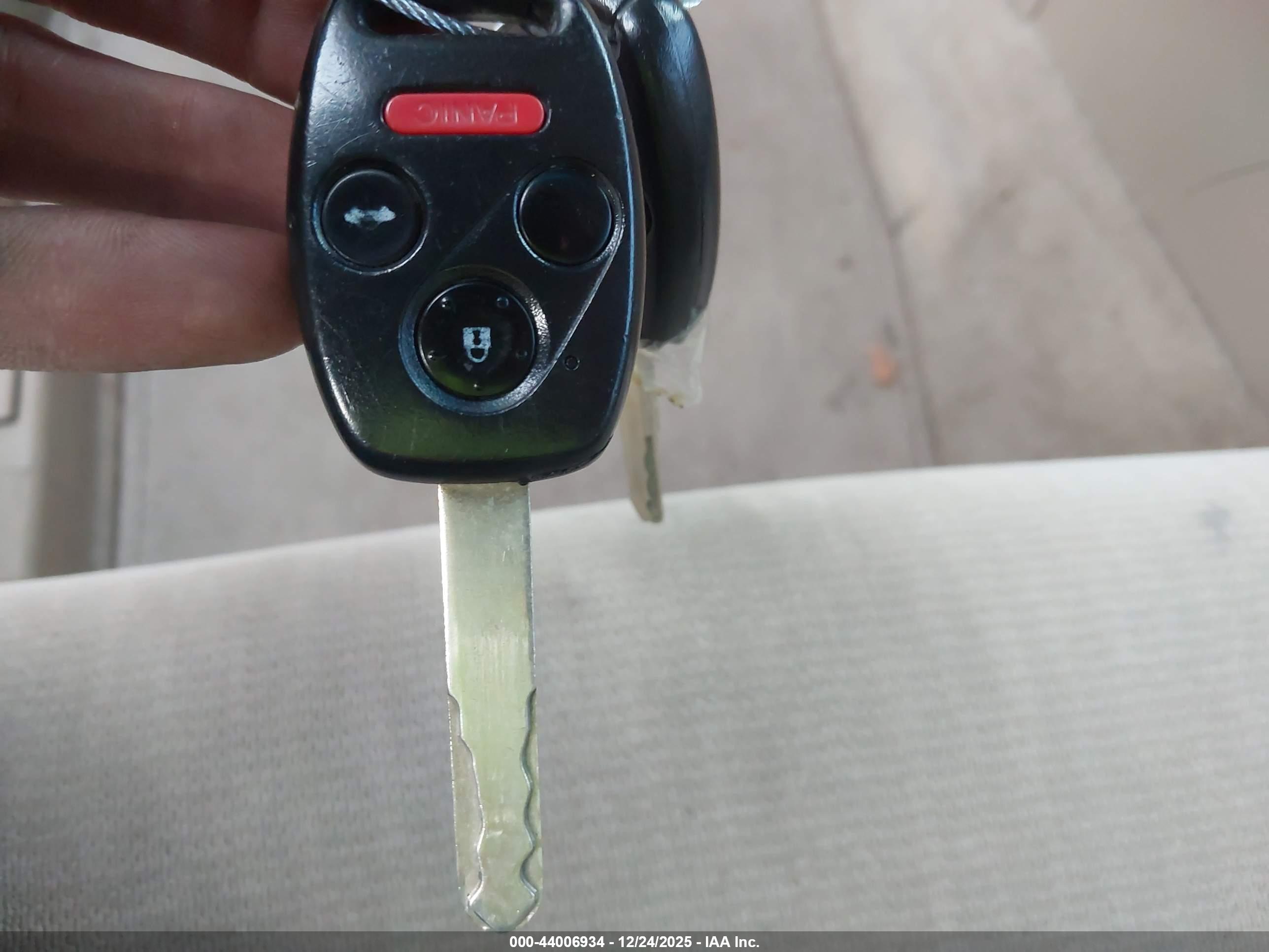 HONDA ACCORD image 11