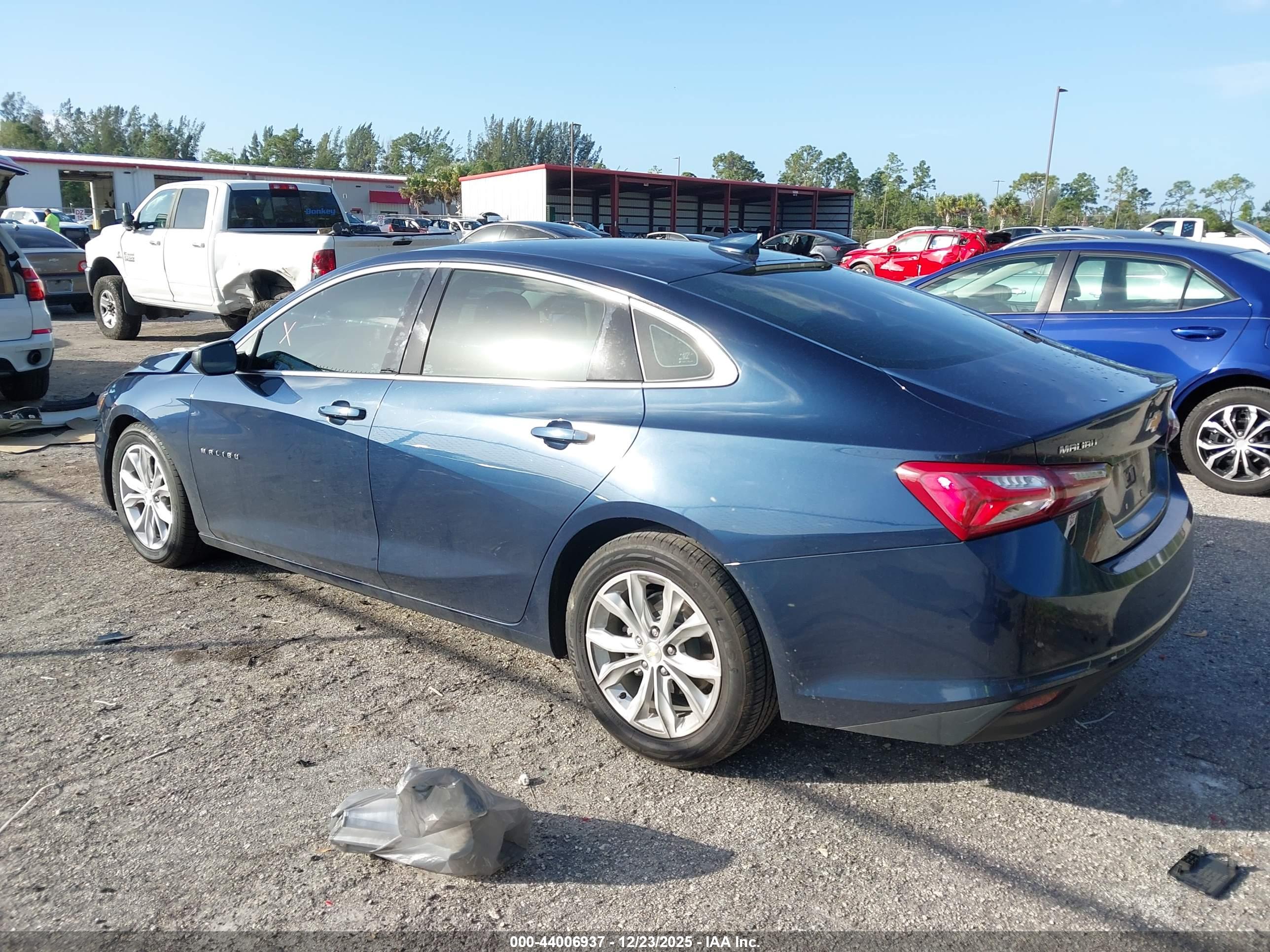CHEVROLET MALIBU image 3
