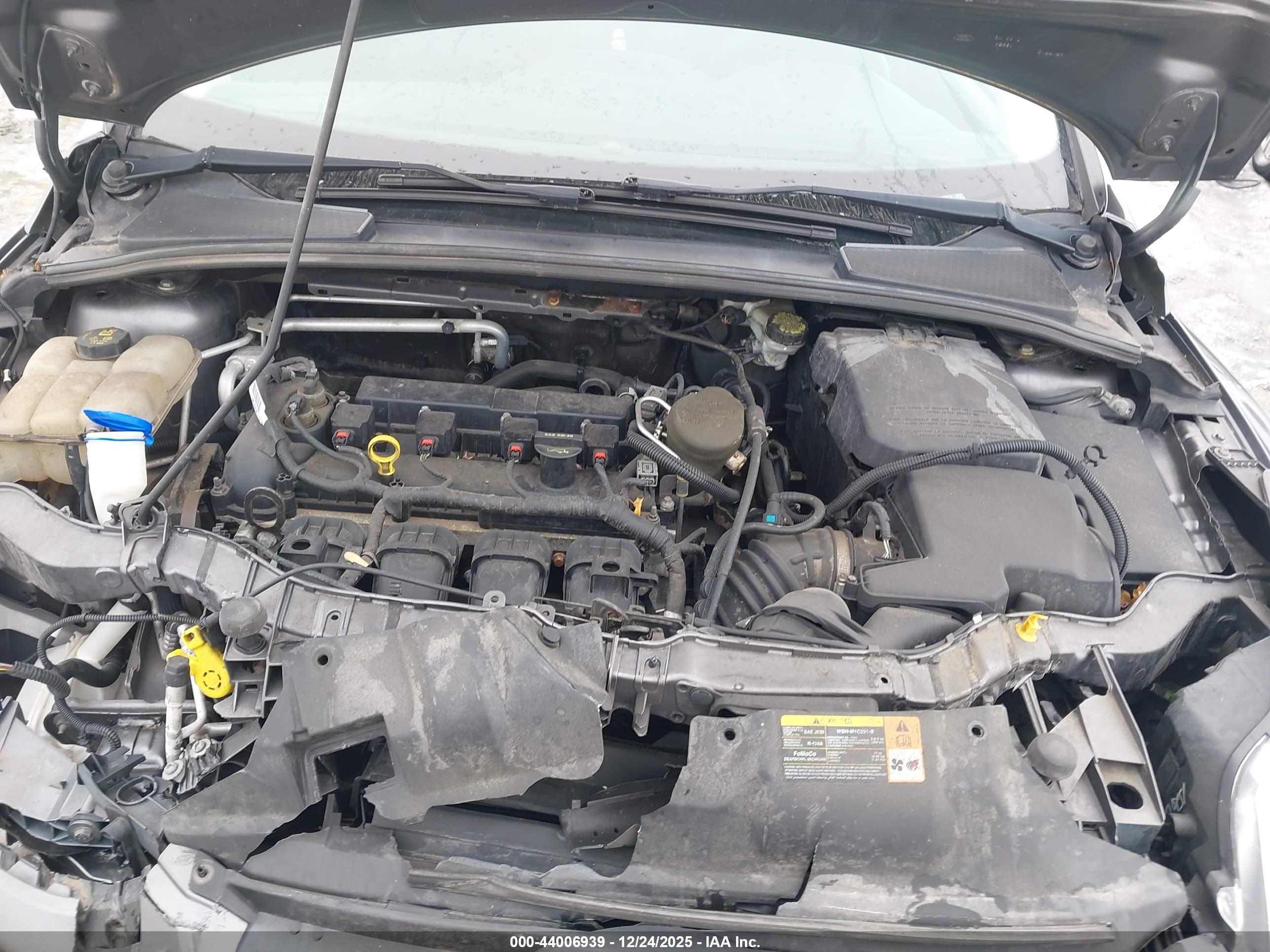 FORD FOCUS image 10