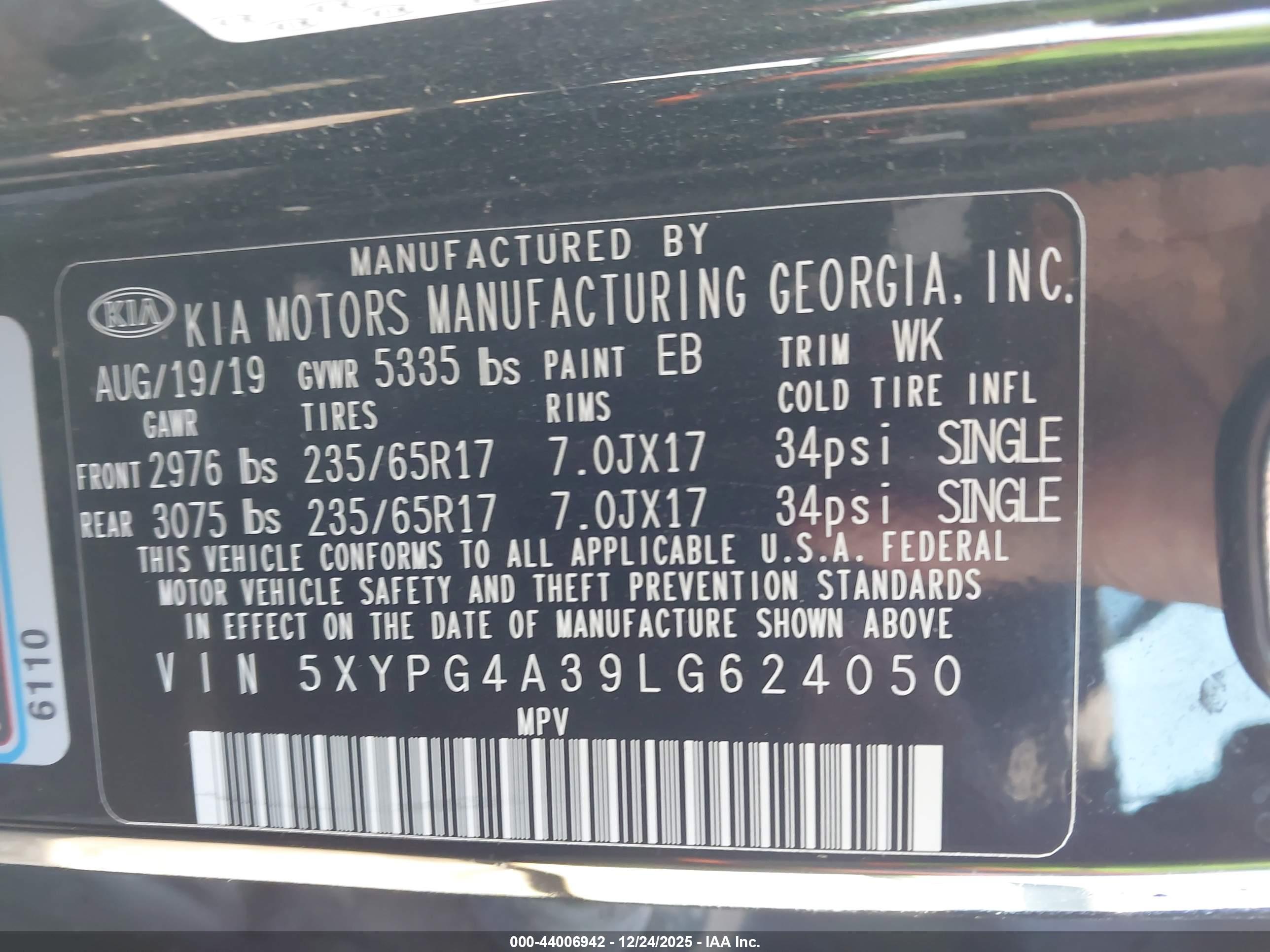 KIA SORENTO image 9