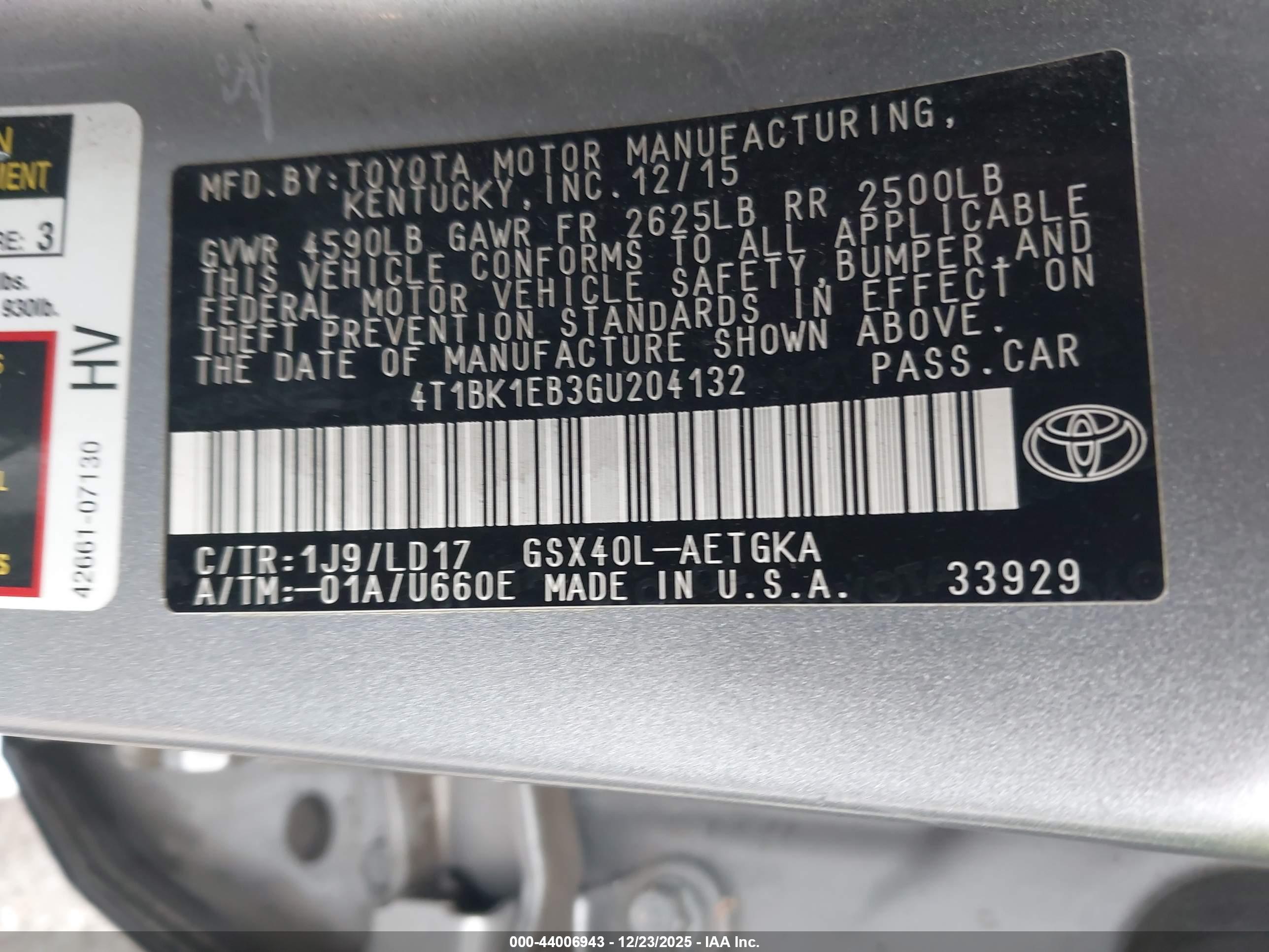 TOYOTA AVALON image 9
