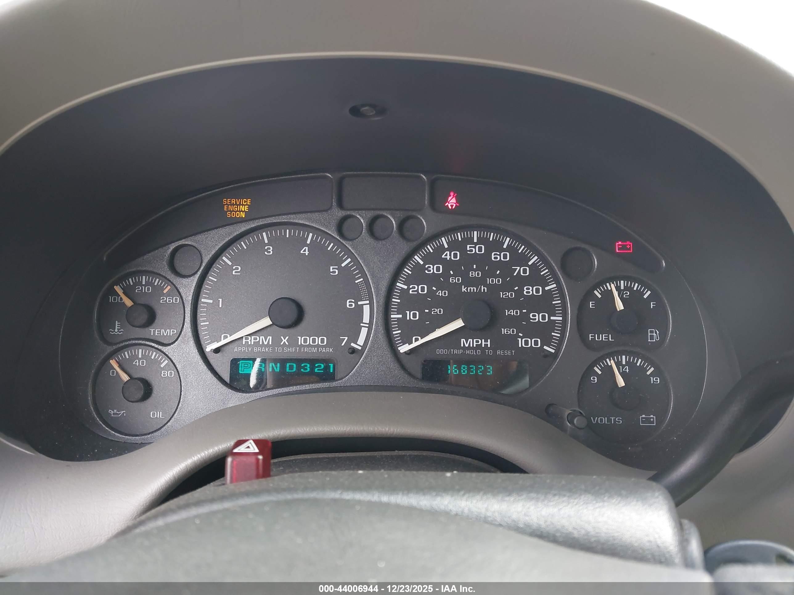 CHEVROLET S-10 image 7