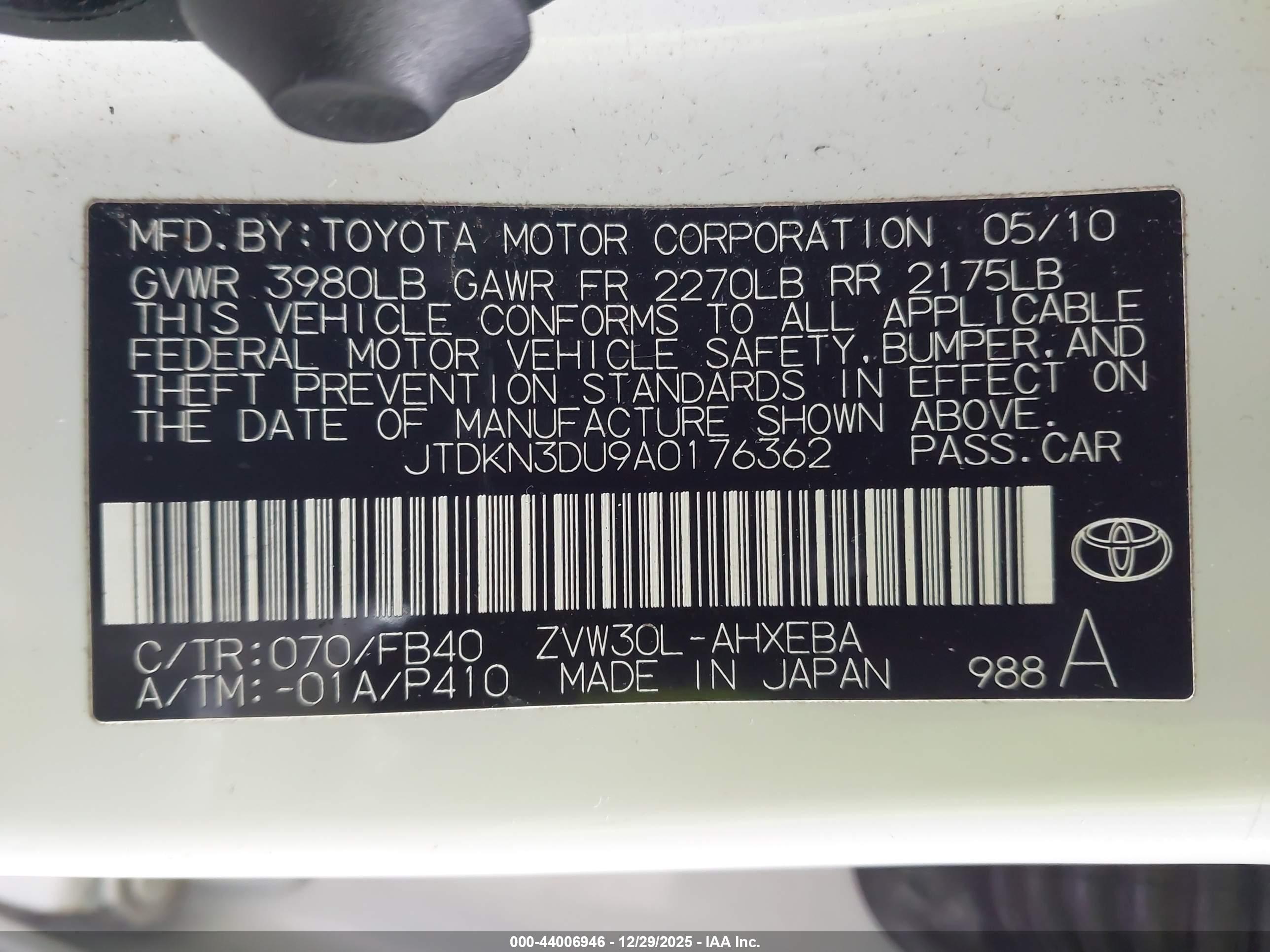 TOYOTA PRIUS image 9