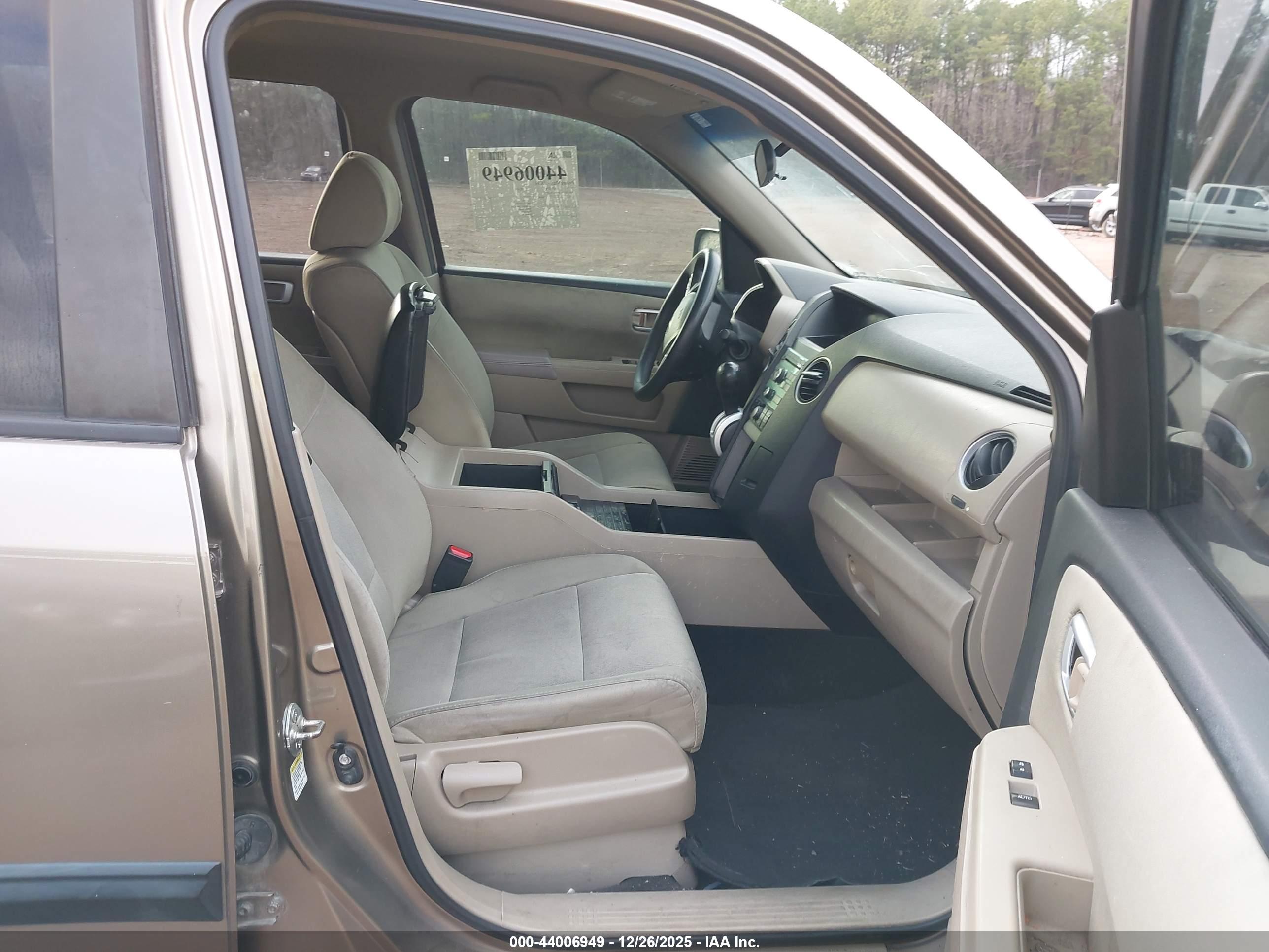 HONDA PILOT image 5