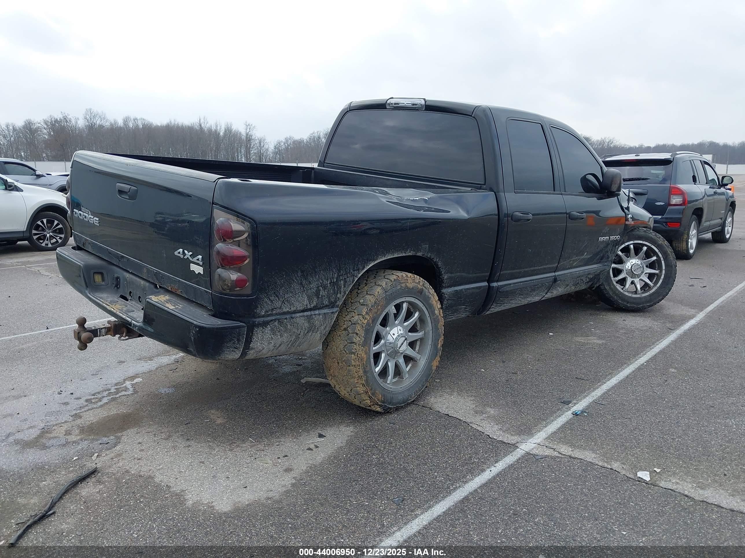 DODGE RAM image 4