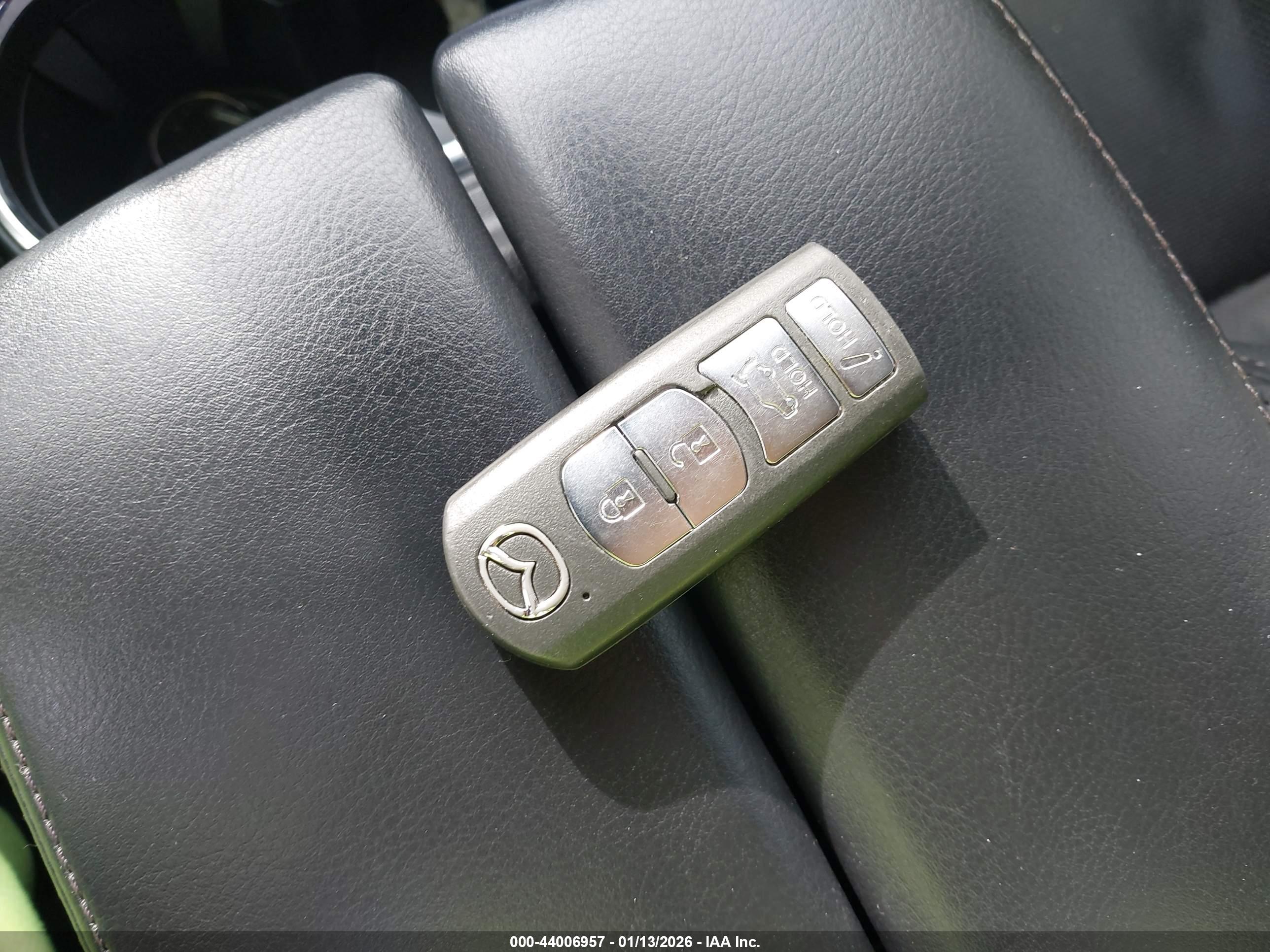 MAZDA CX-9 image 11