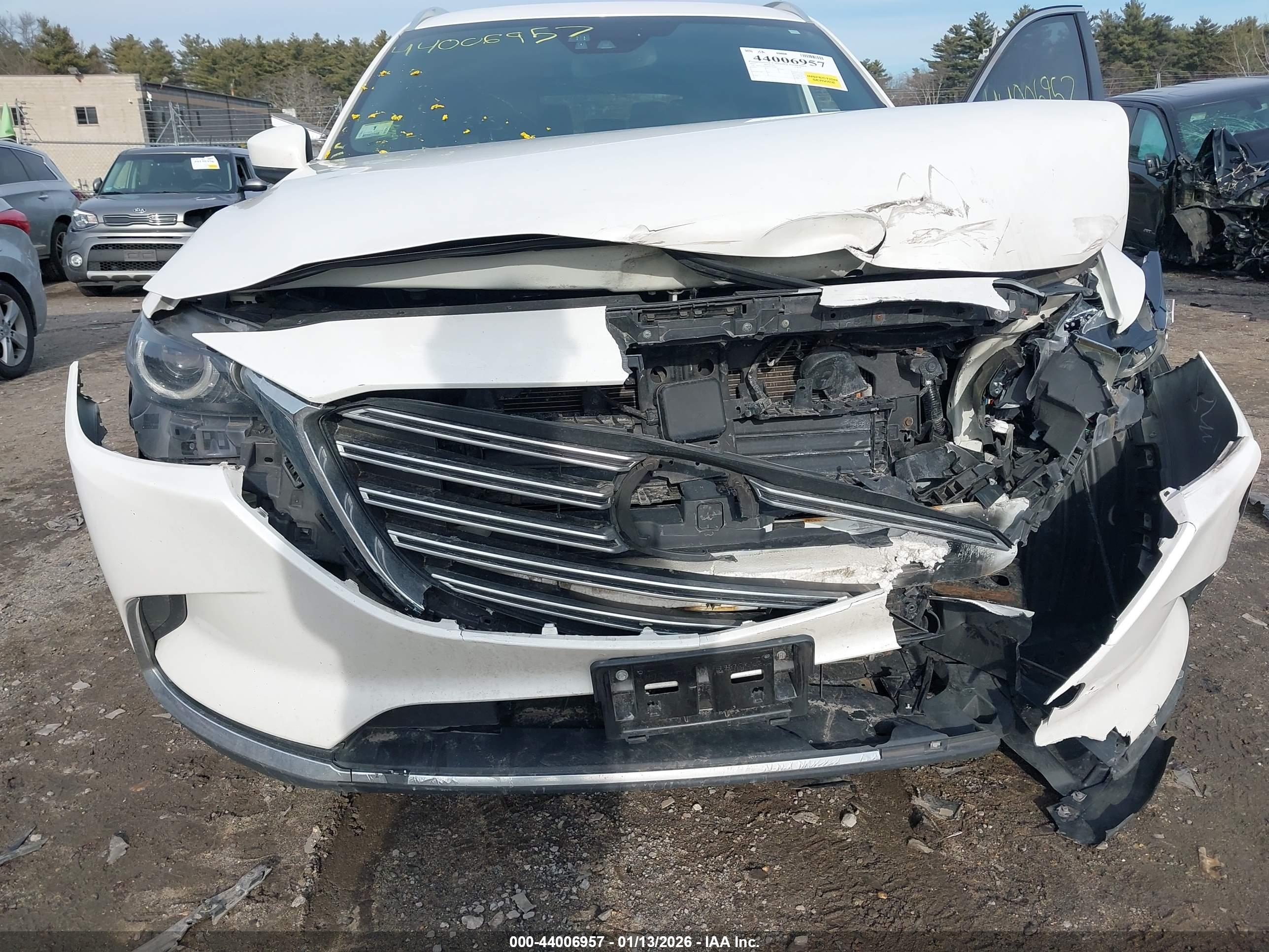 MAZDA CX-9 image 6