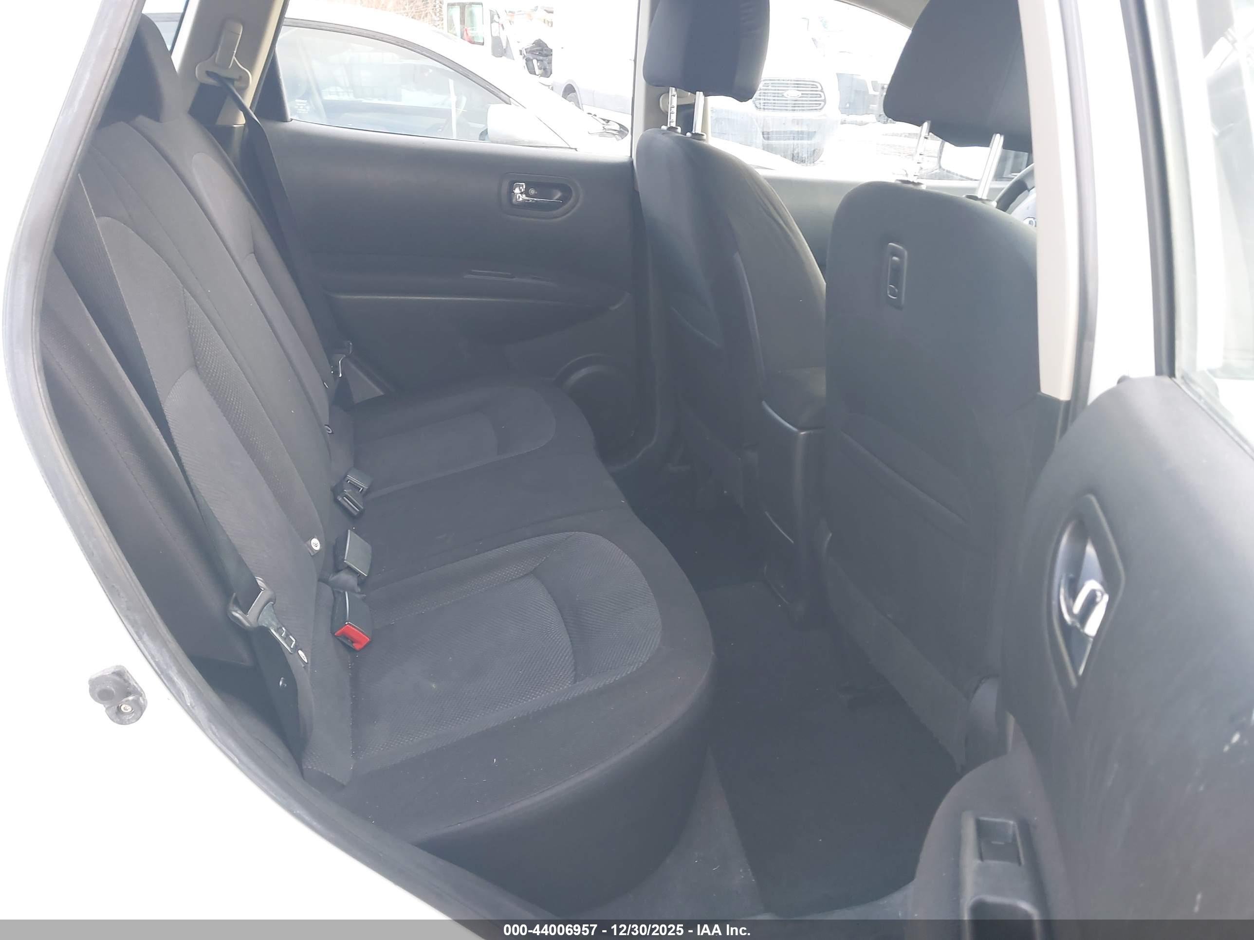 MAZDA CX-9 image 8