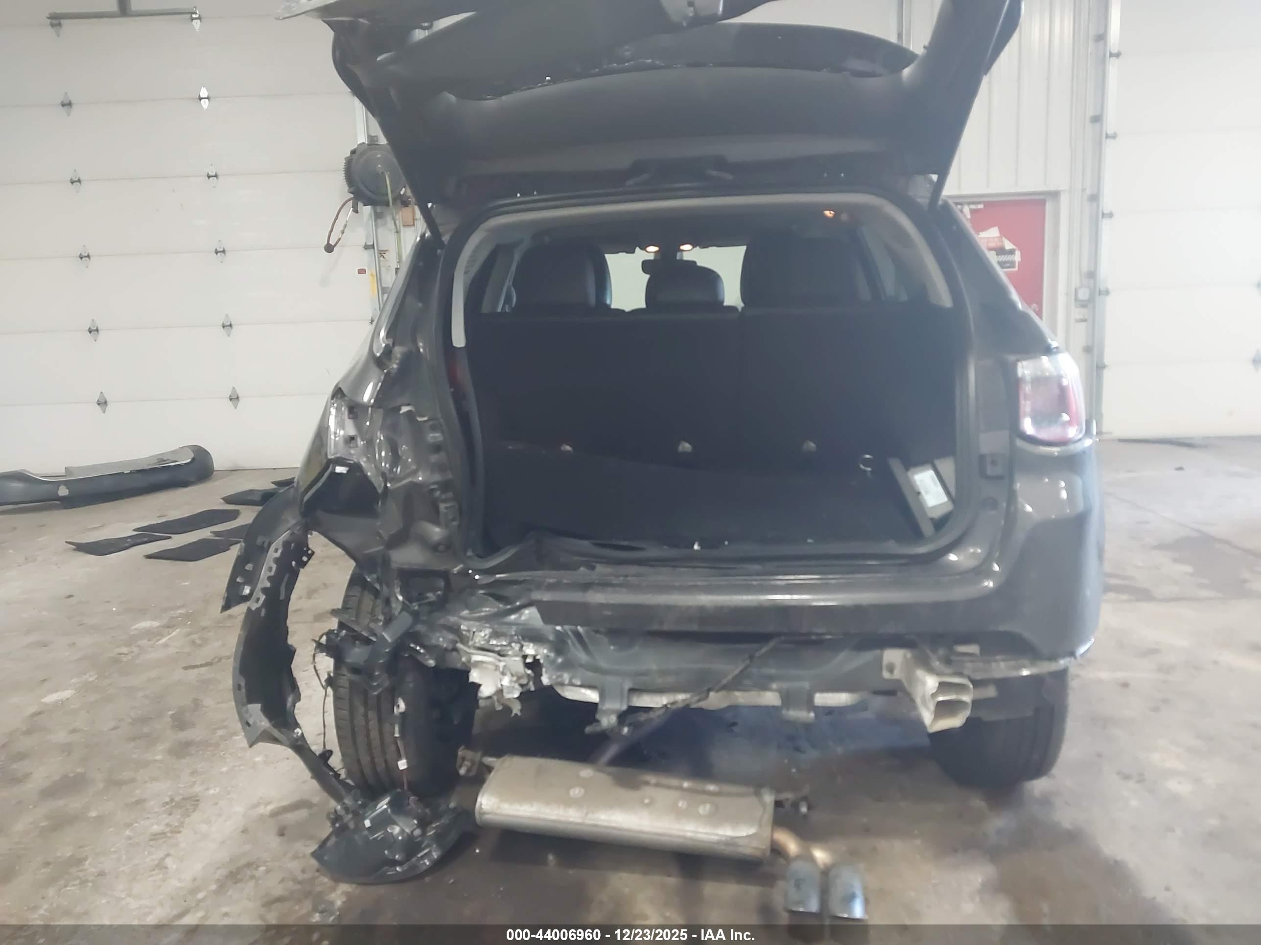JEEP COMPASS image 6