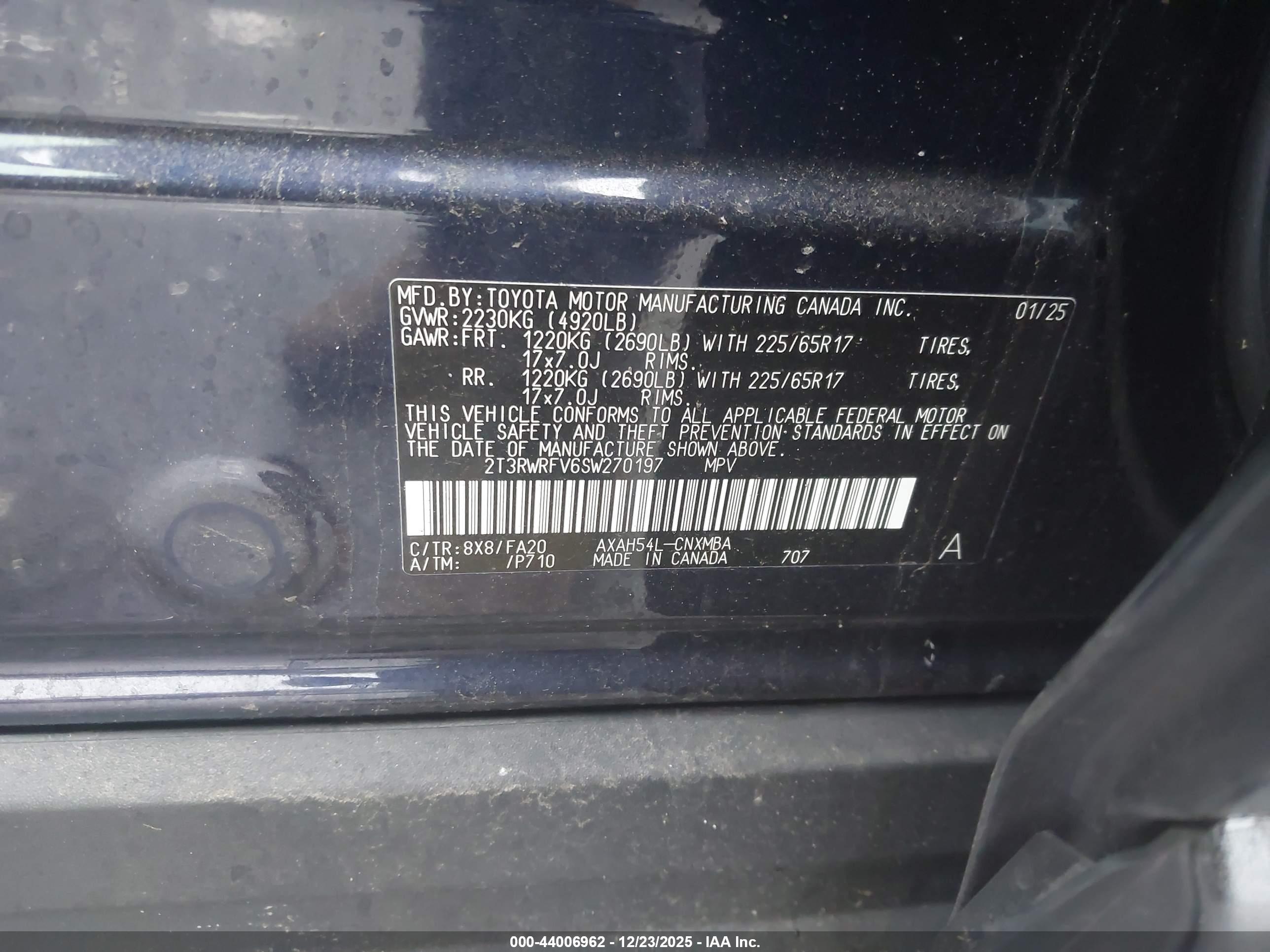 TOYOTA RAV4 image 9