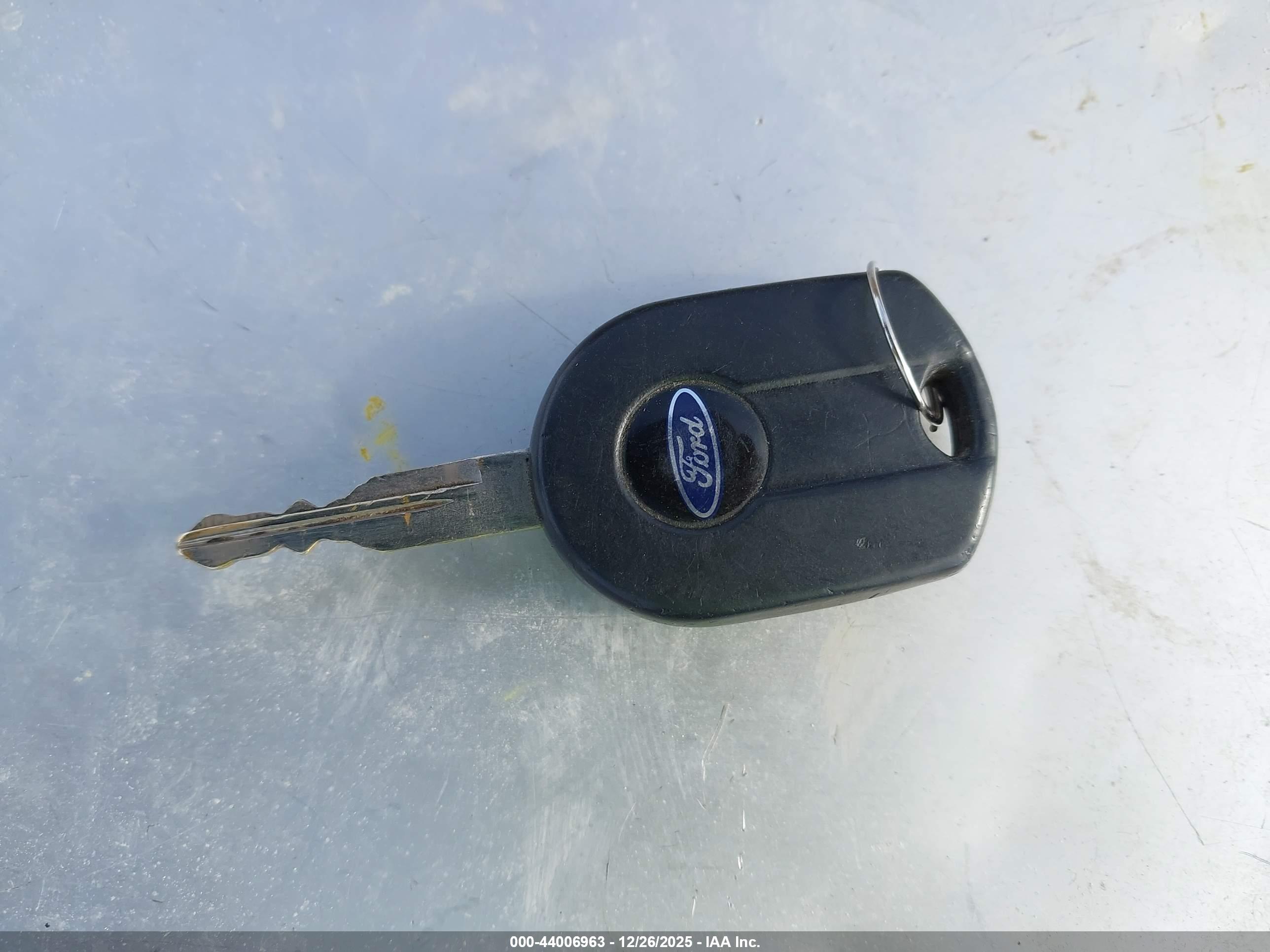 FORD MUSTANG image 11