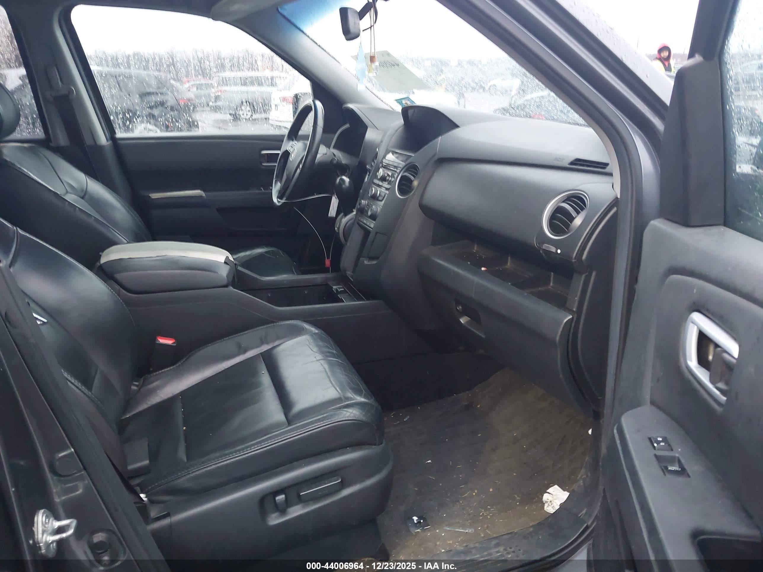 HONDA PILOT image 5