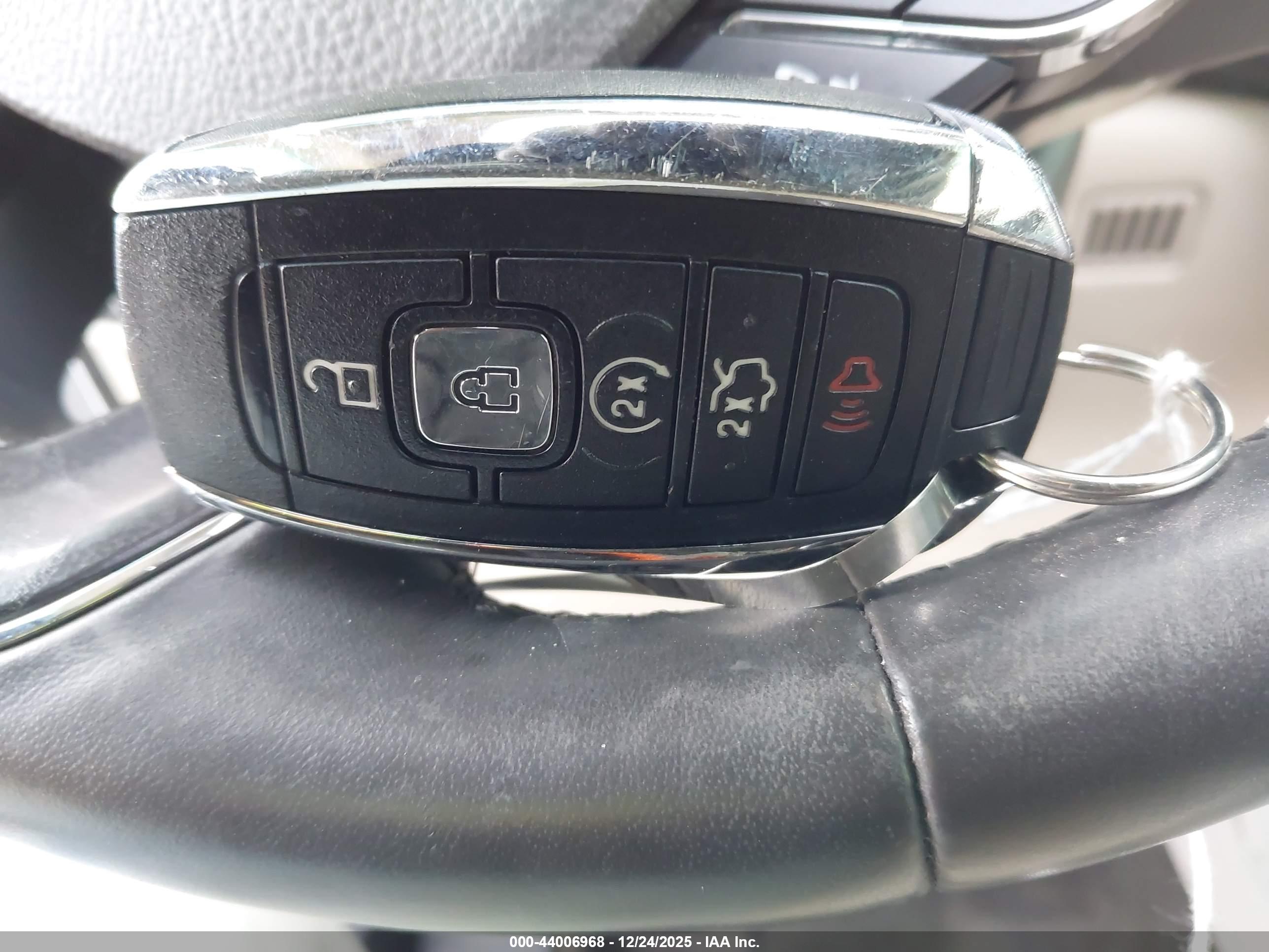 LINCOLN MKX image 11