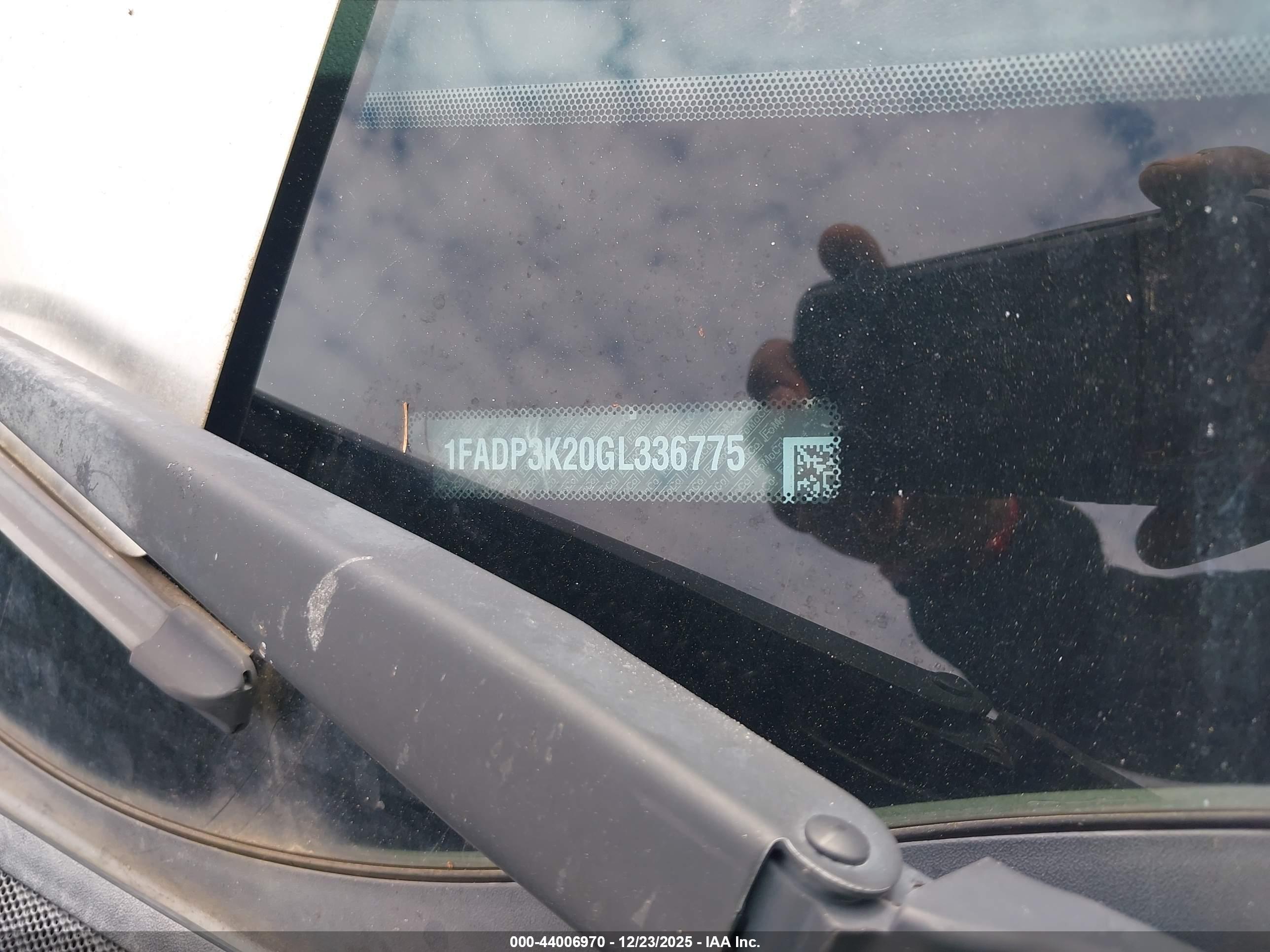 FORD FOCUS image 9