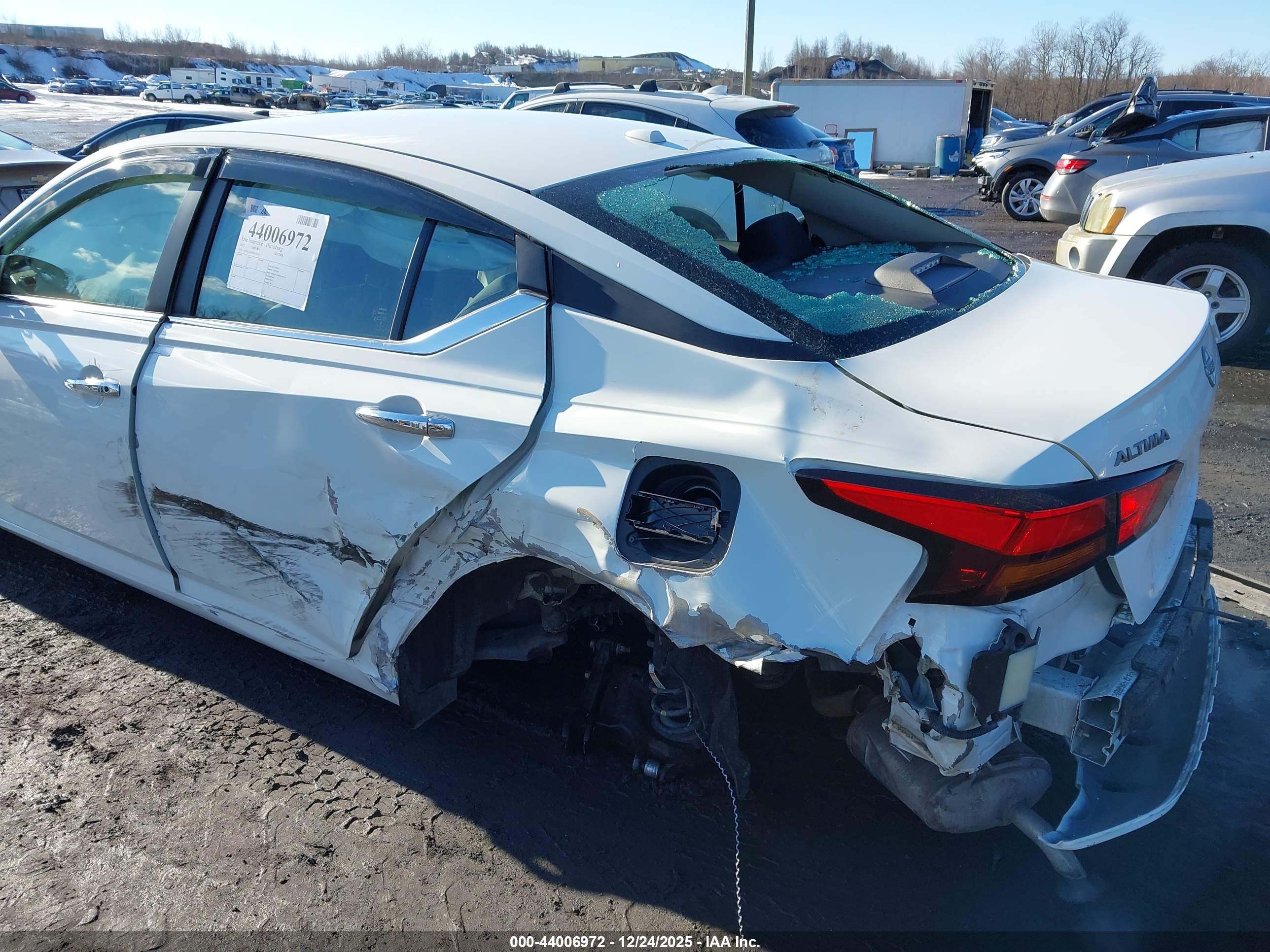 NISSAN ALTIMA image 6