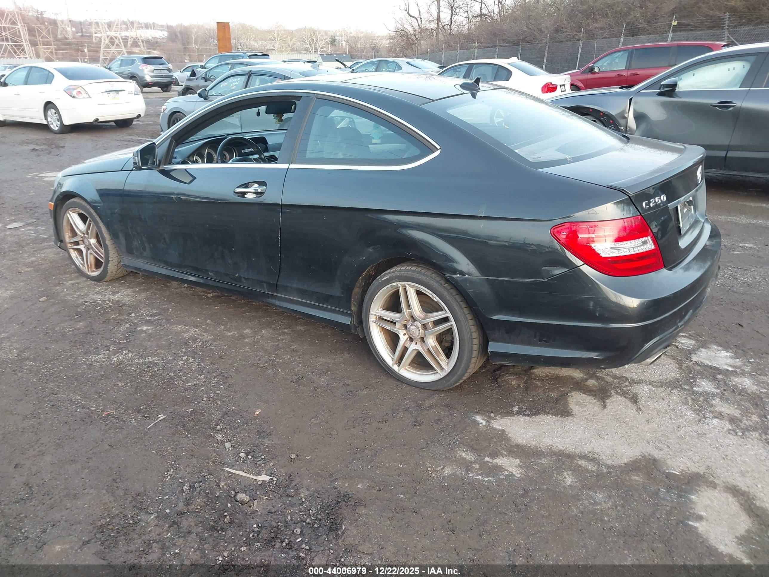 MERCEDES-BENZ C image 3