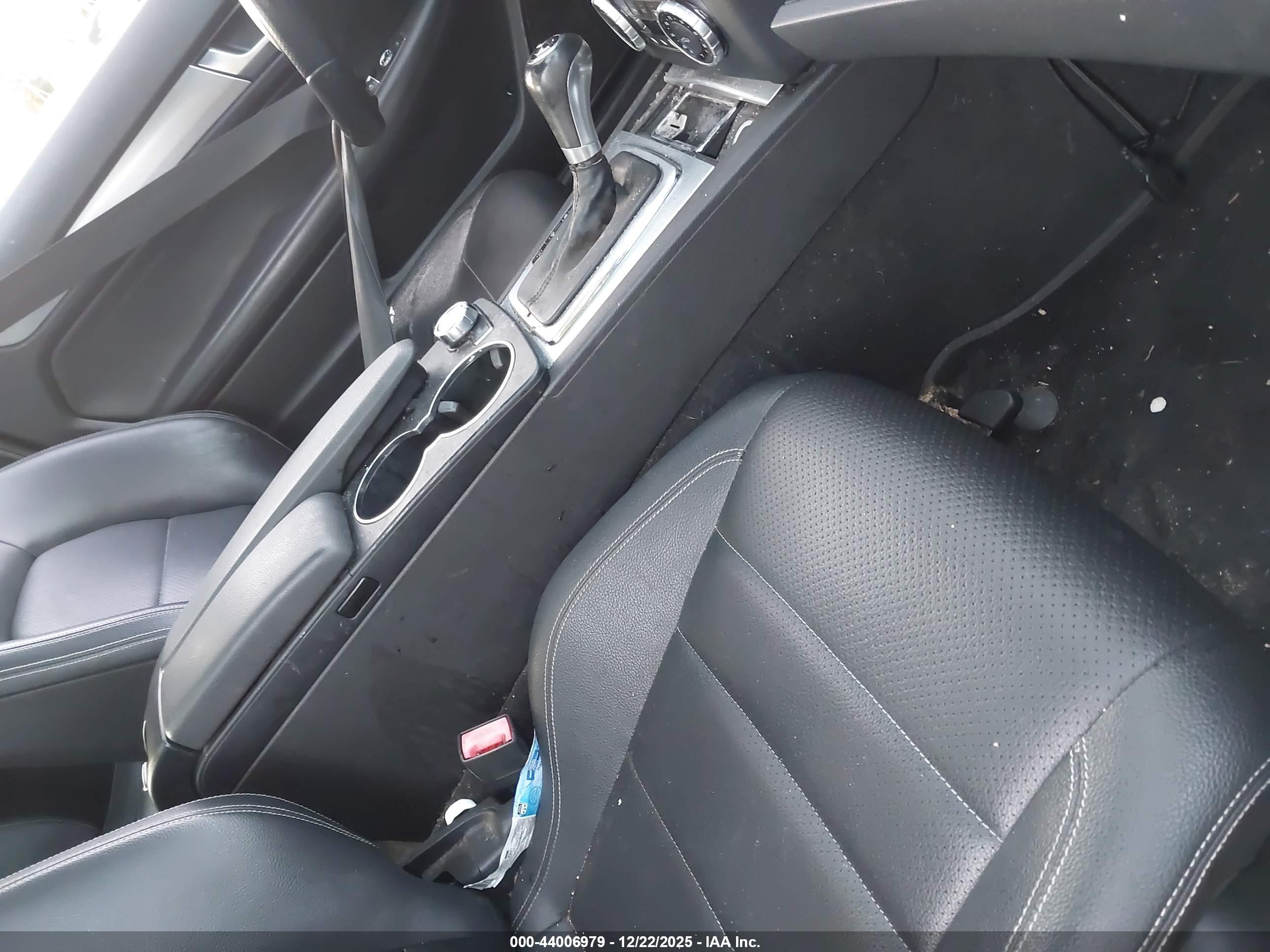 MERCEDES-BENZ C image 5