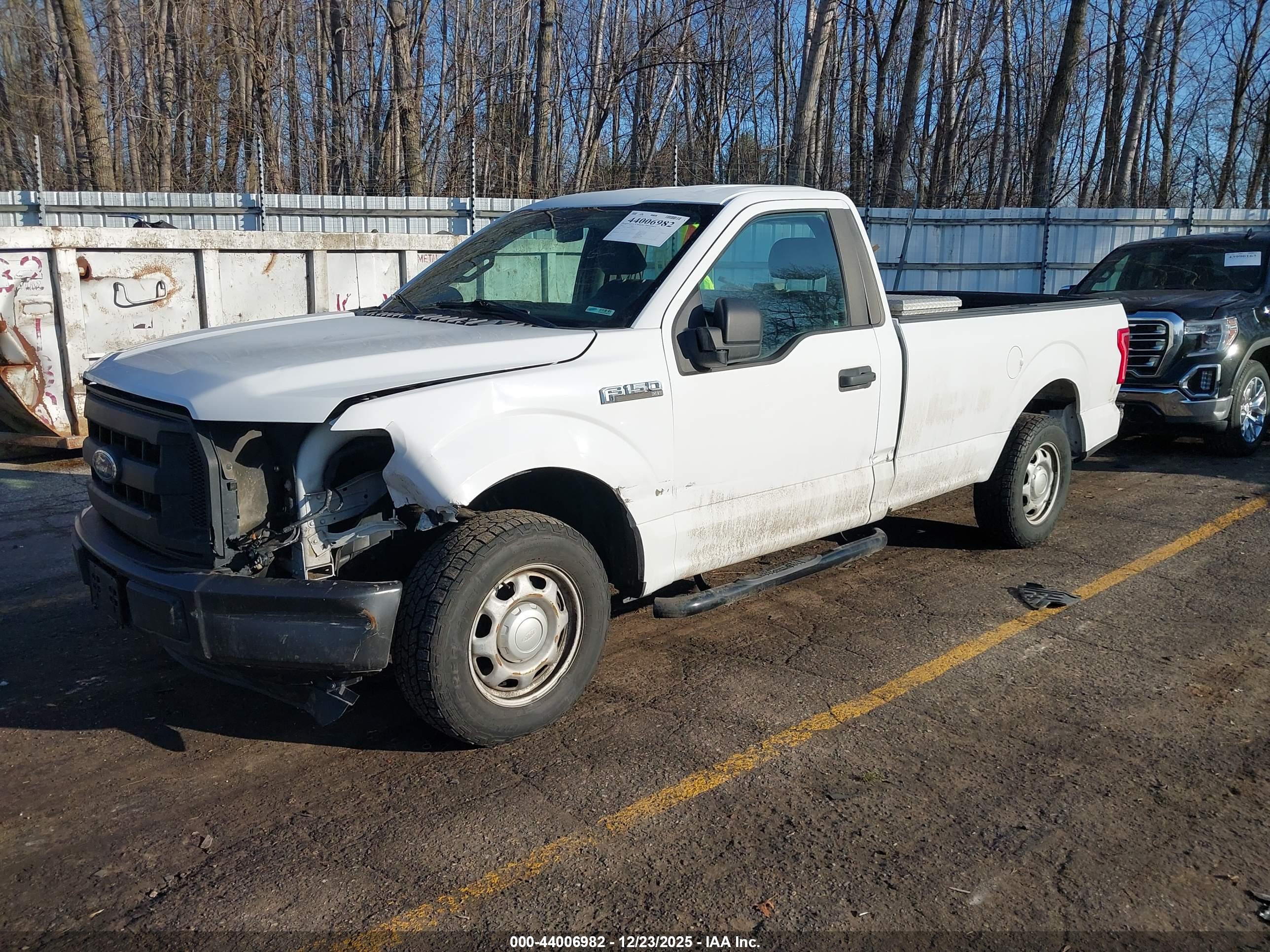 FORD F-150 image 2