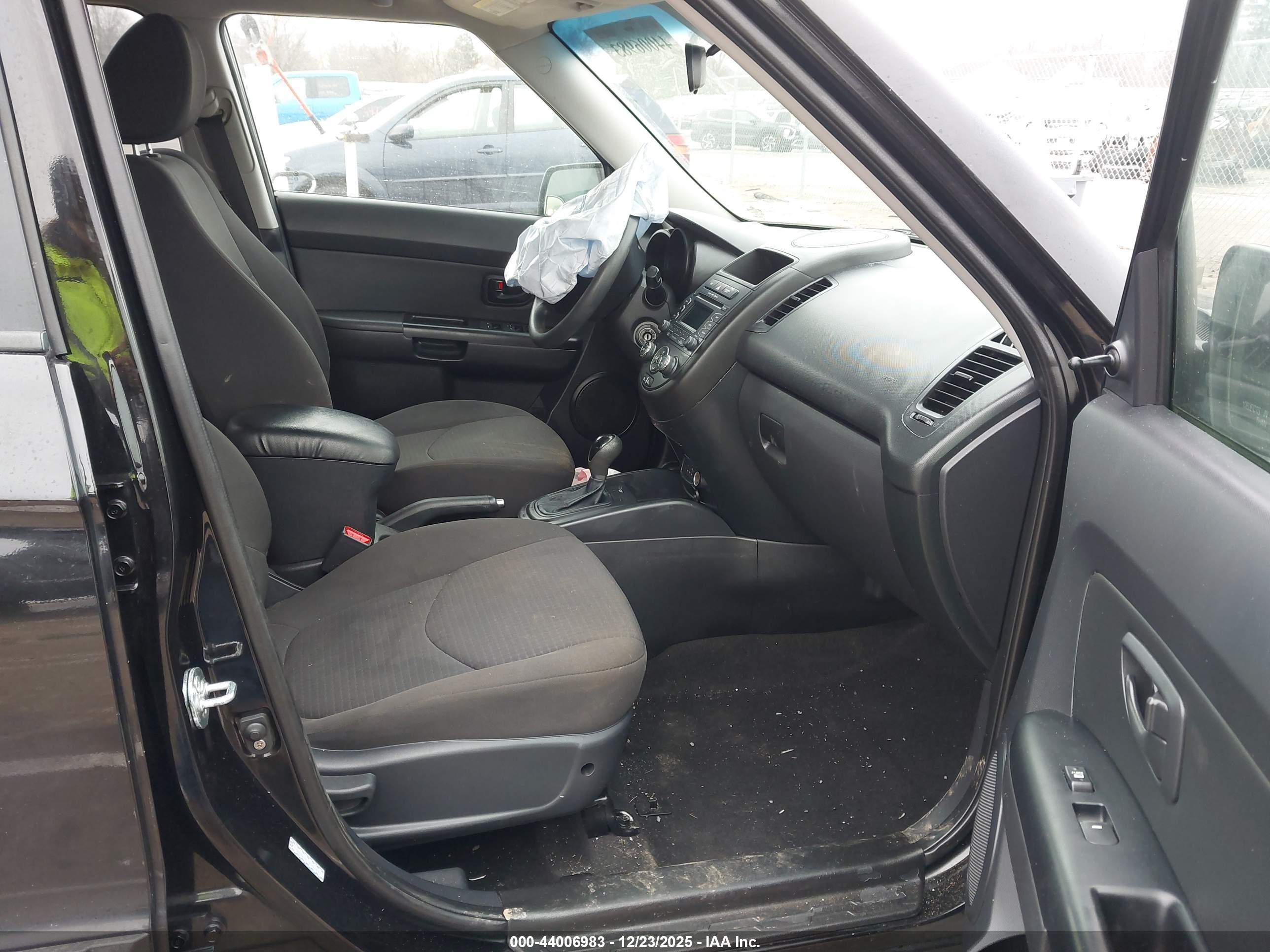 KIA SOUL image 5