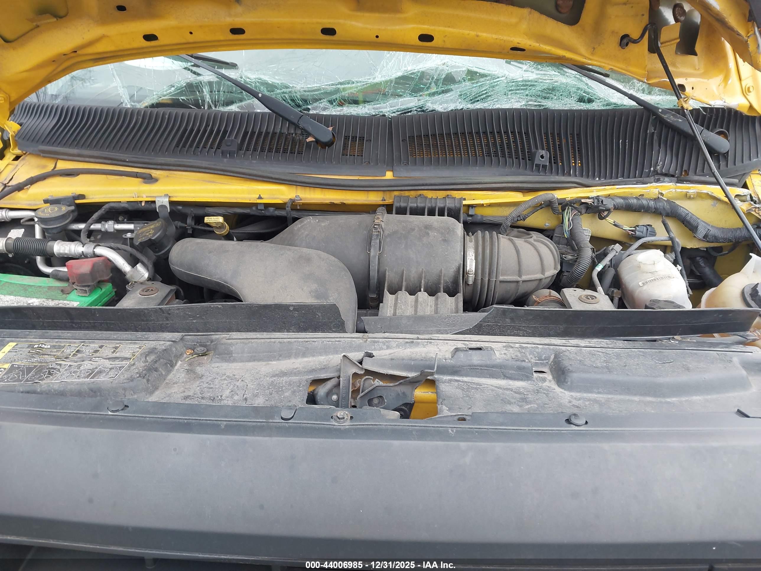 FORD E-350 image 10