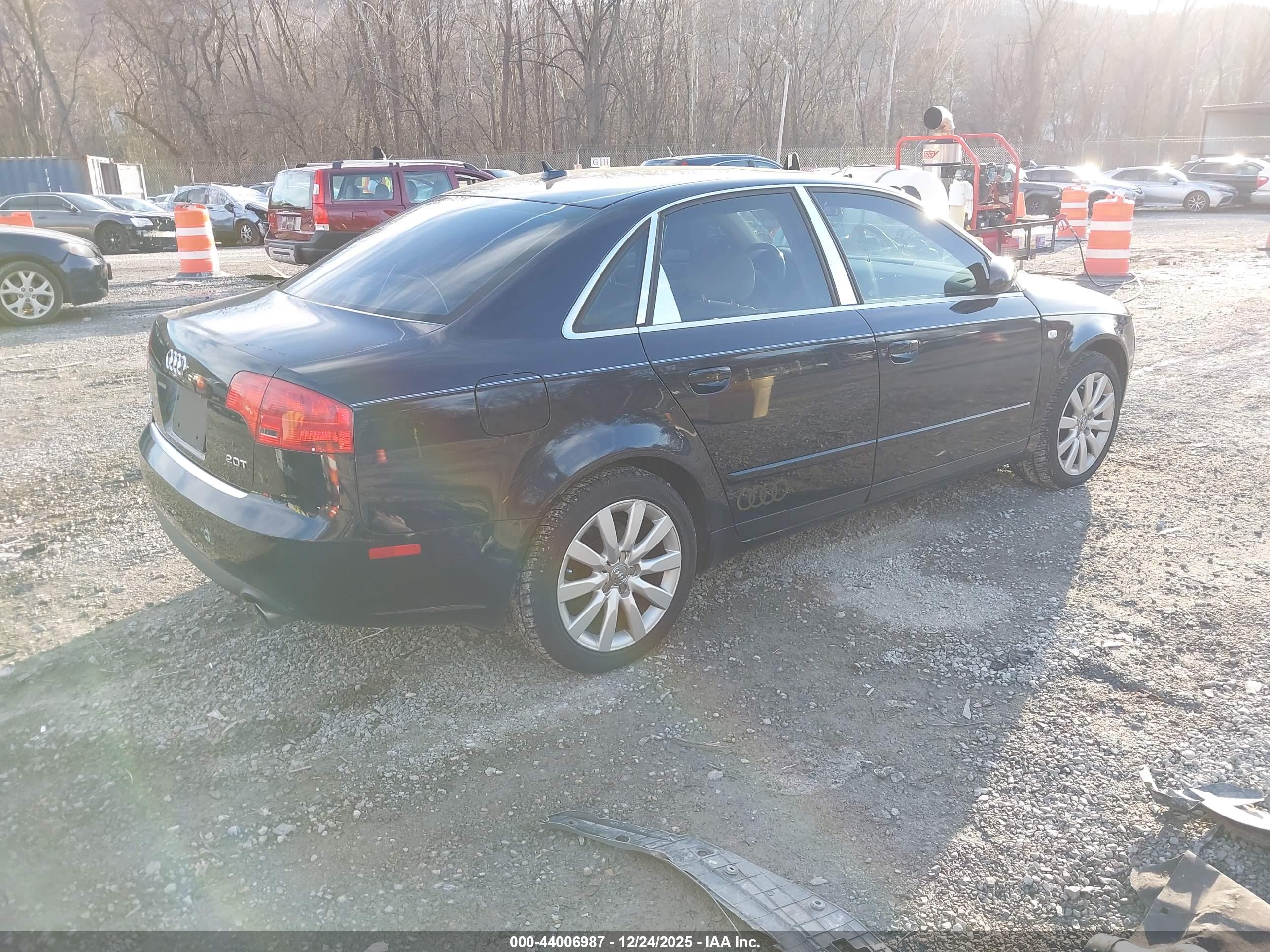 AUDI A4 image 4