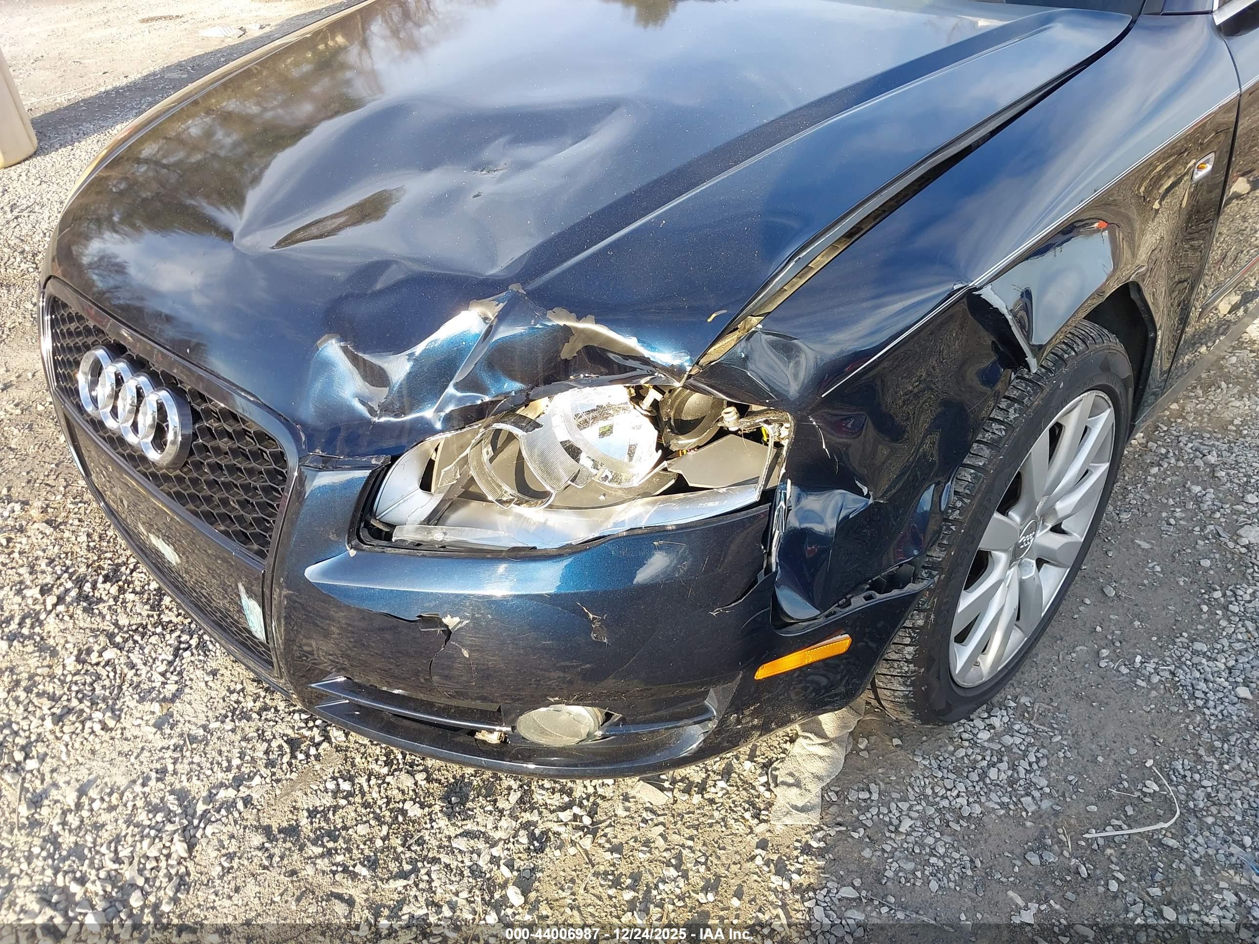 AUDI A4 image 6