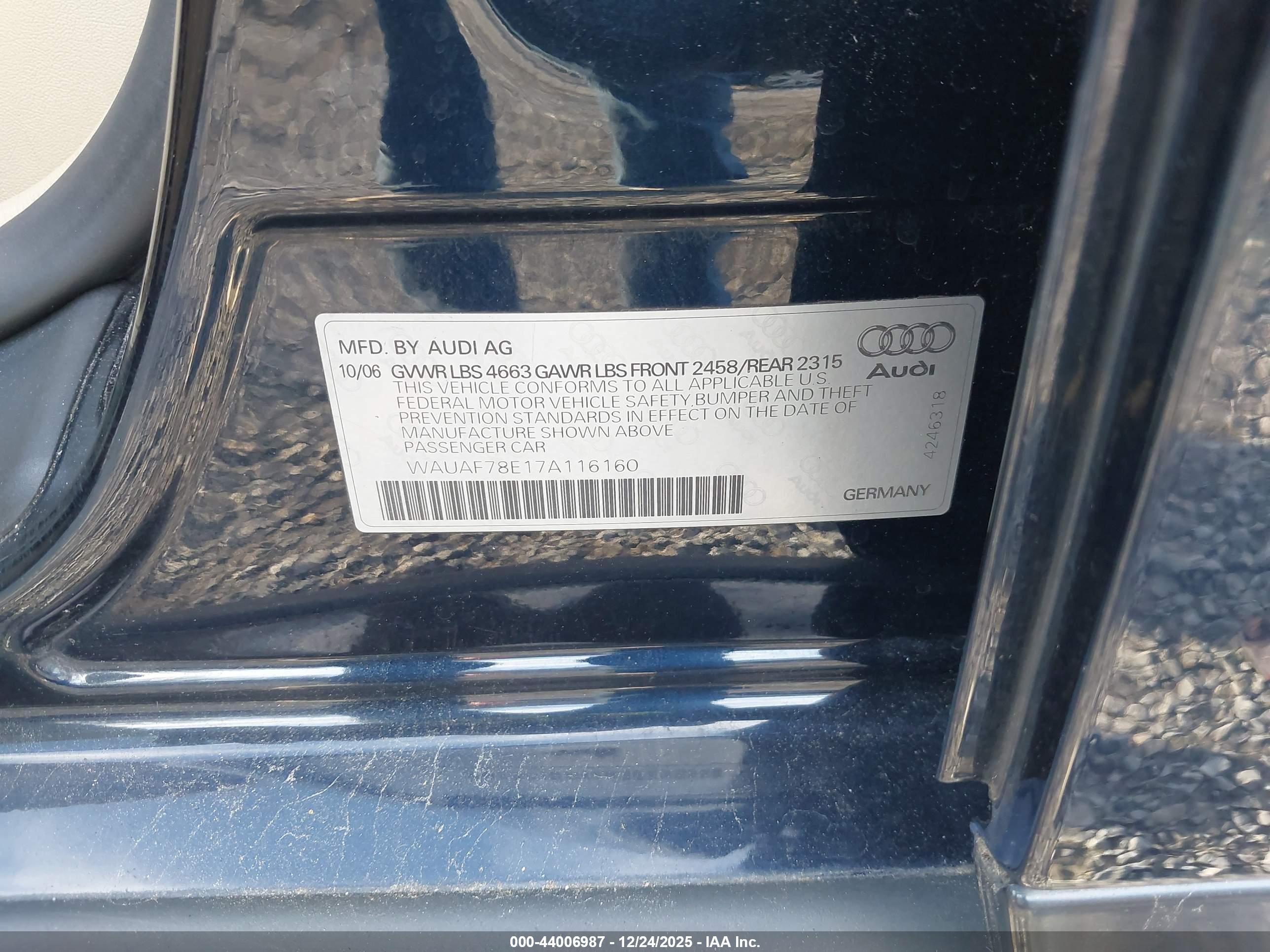 AUDI A4 image 9