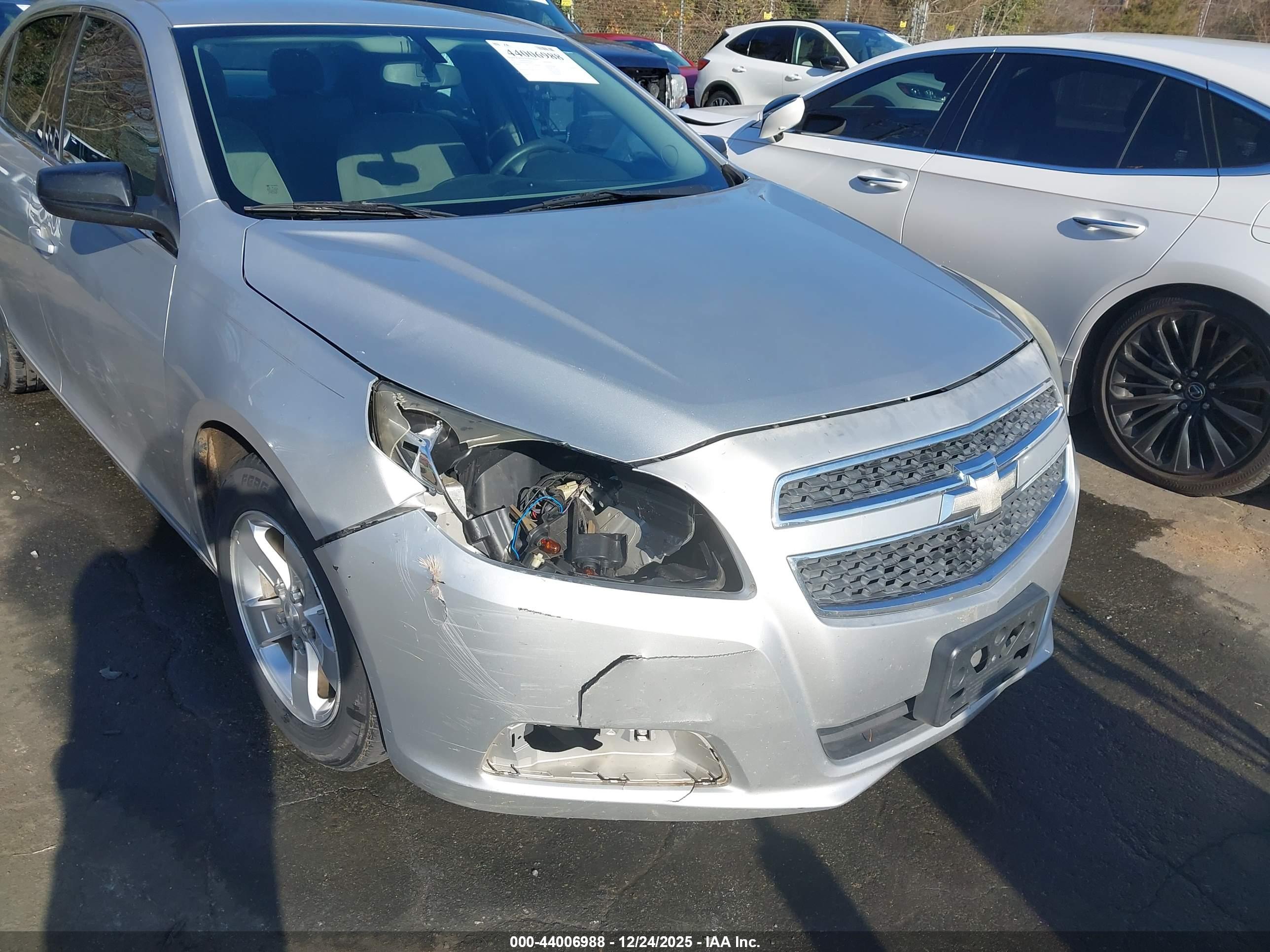 CHEVROLET MALIBU image 6