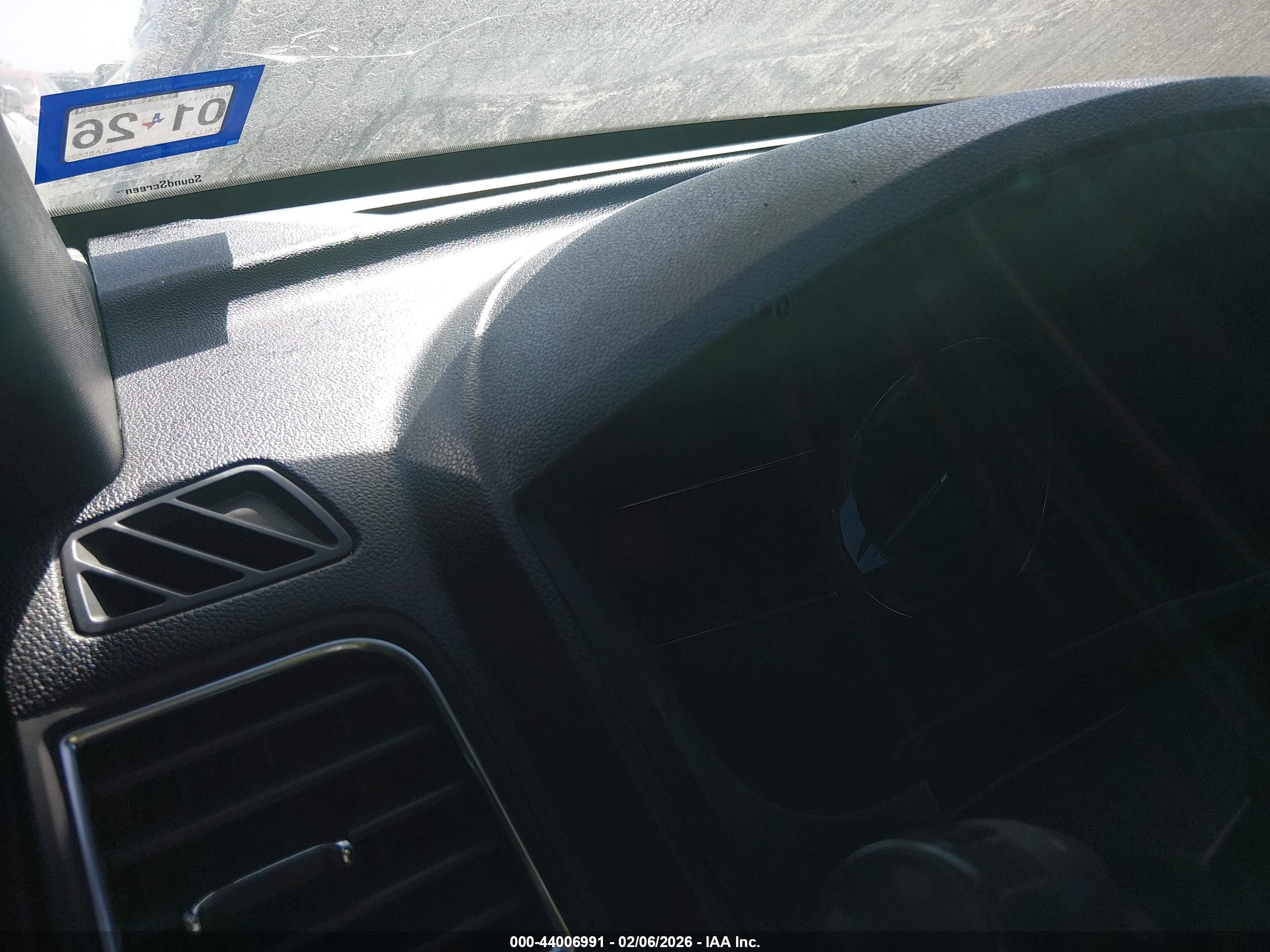 FORD EXPLORER image 7