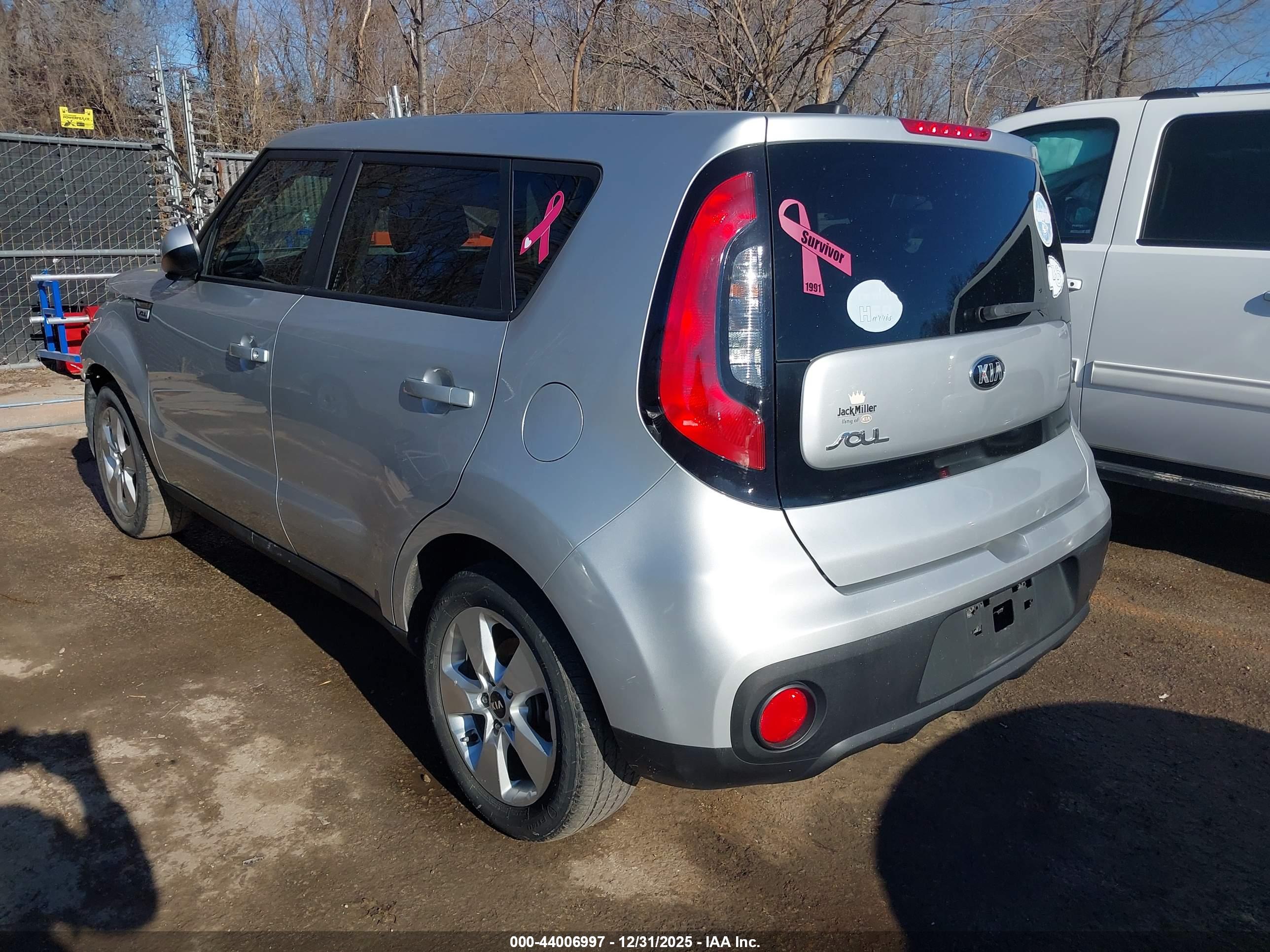 KIA SOUL image 3