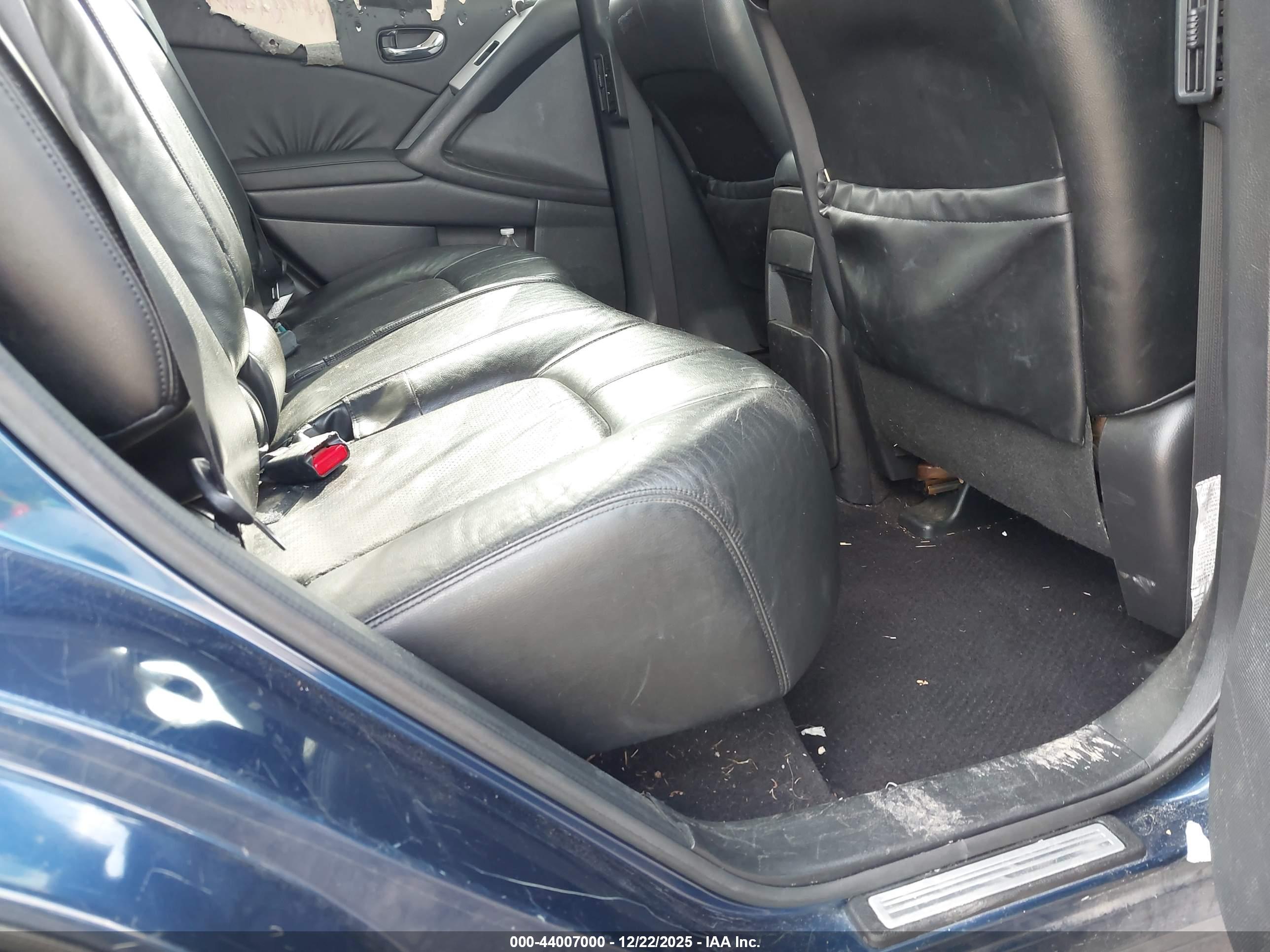 NISSAN MURANO image 8