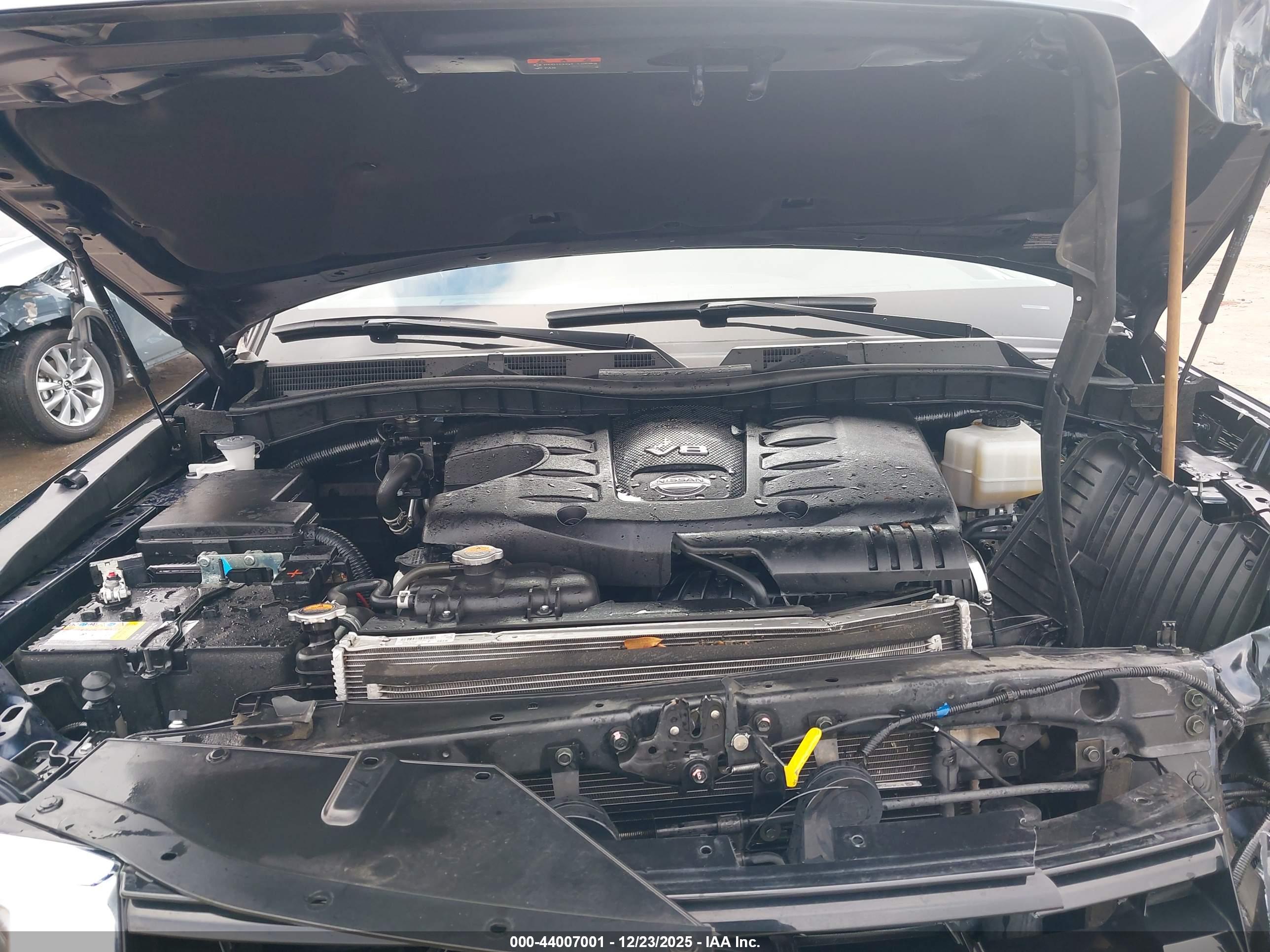 NISSAN ARMADA image 10