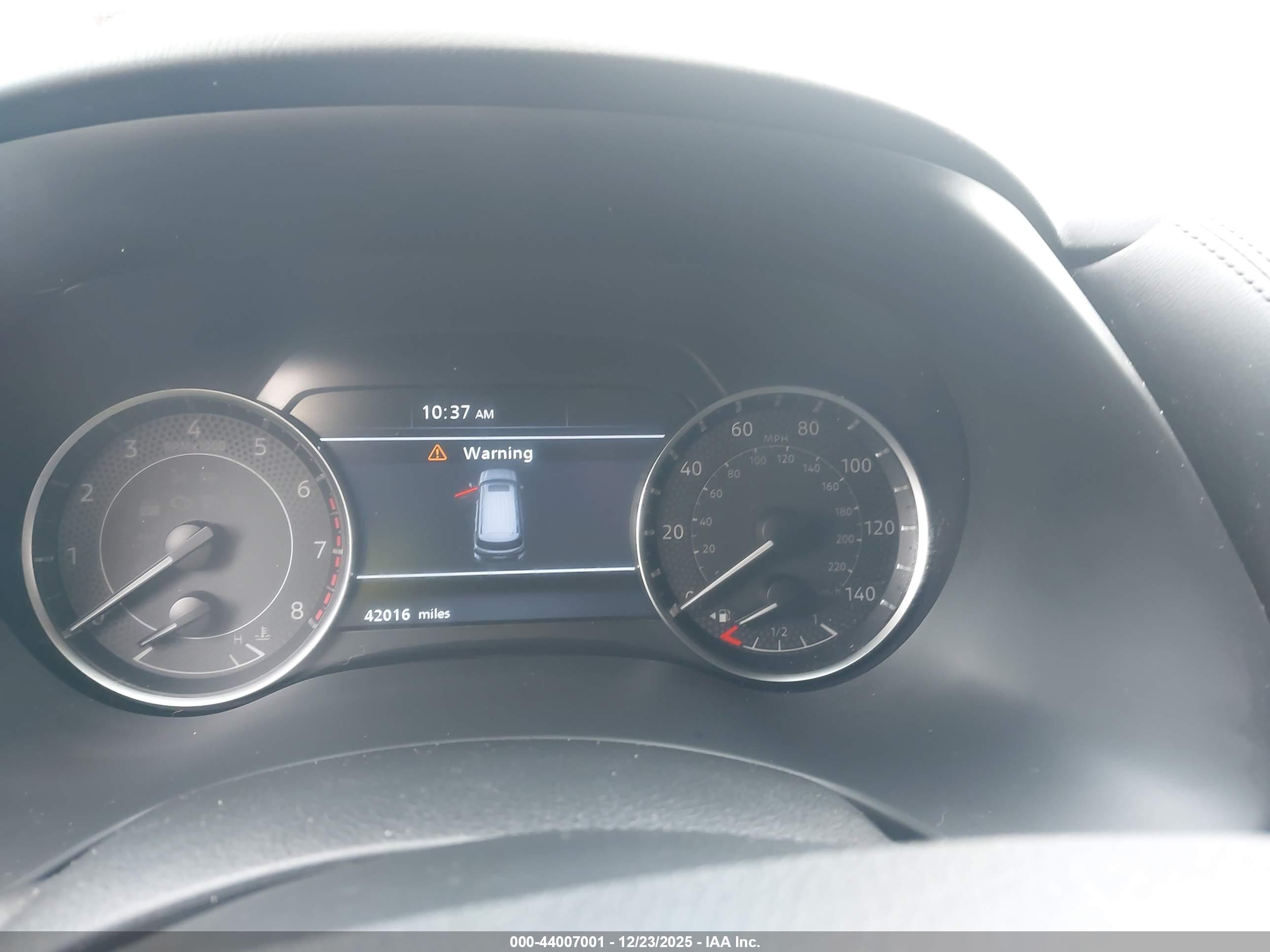 NISSAN ARMADA image 7